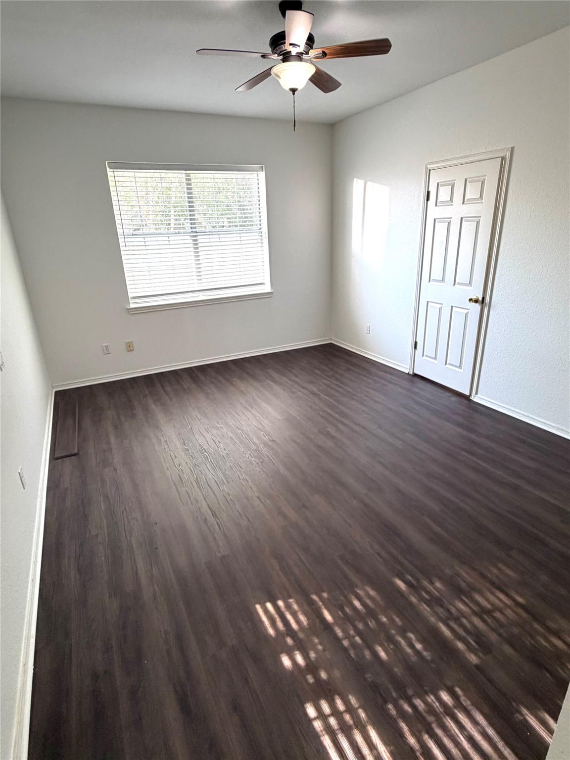 1747 Windy Park Cir, Round Rock, TX 78664