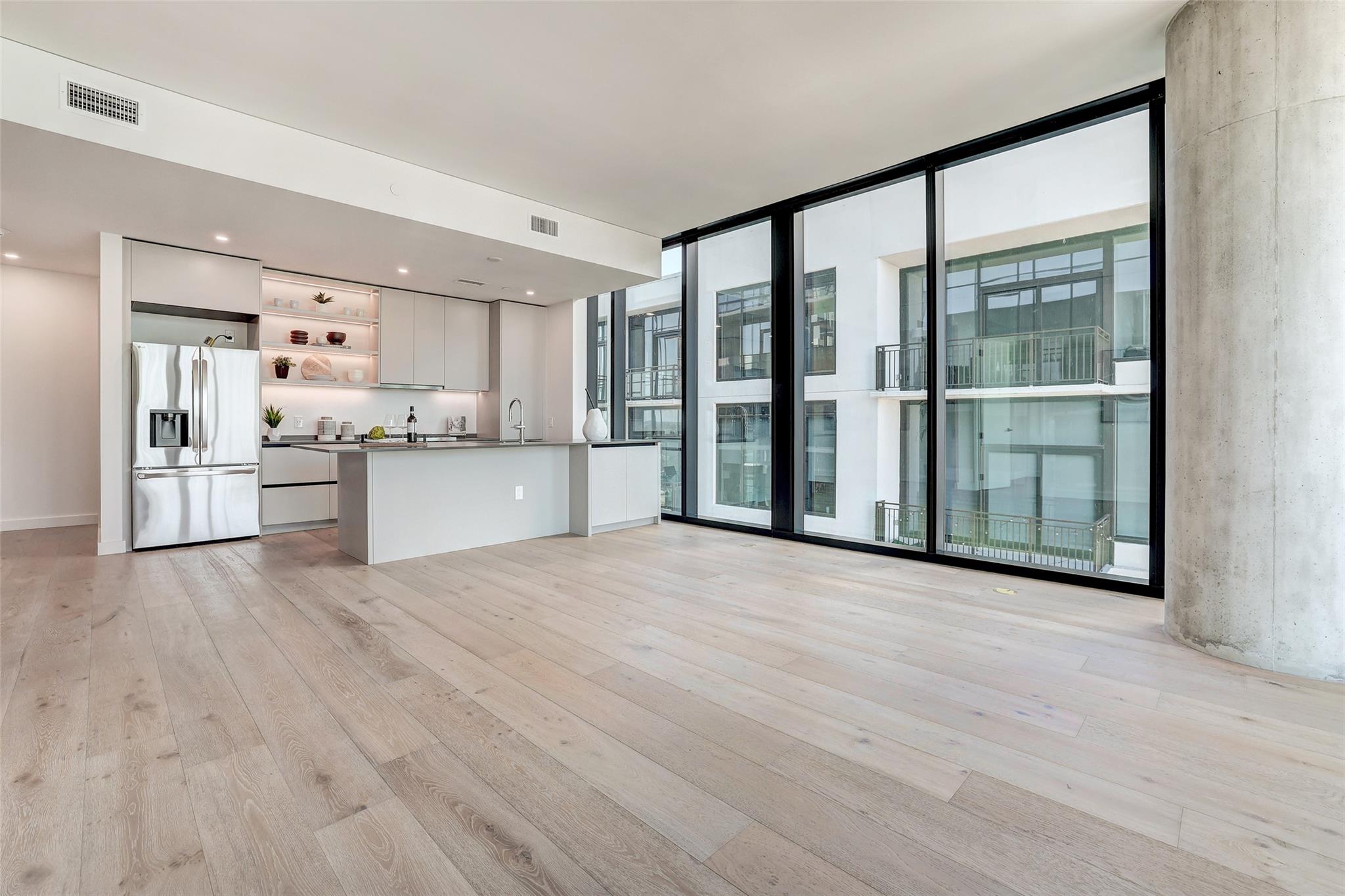 610 Davis St # 3008, Austin, TX 78701