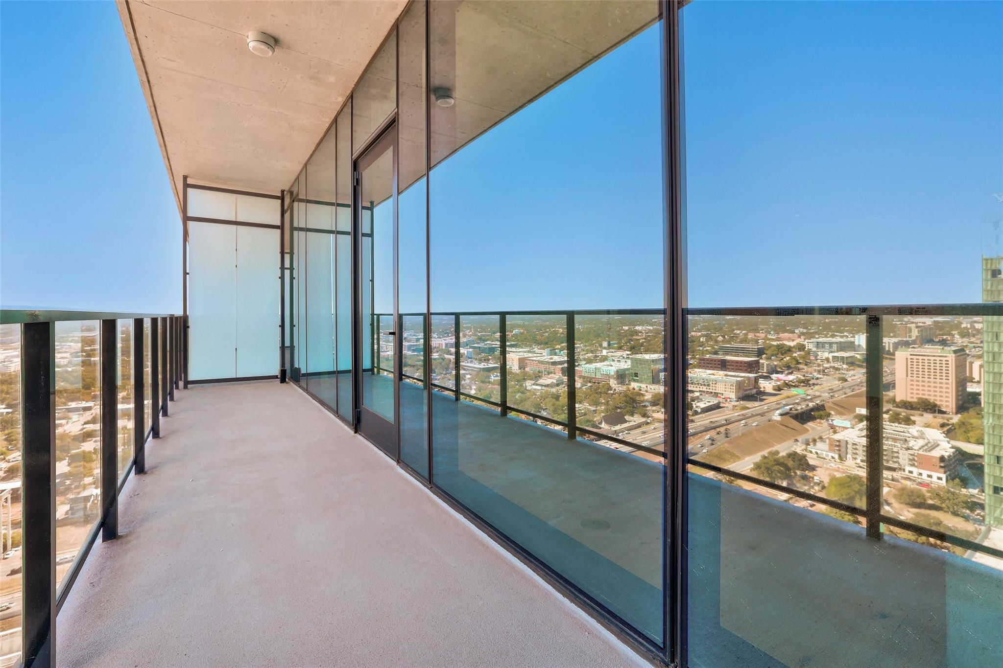 610 Davis St # 3008, Austin, TX 78701