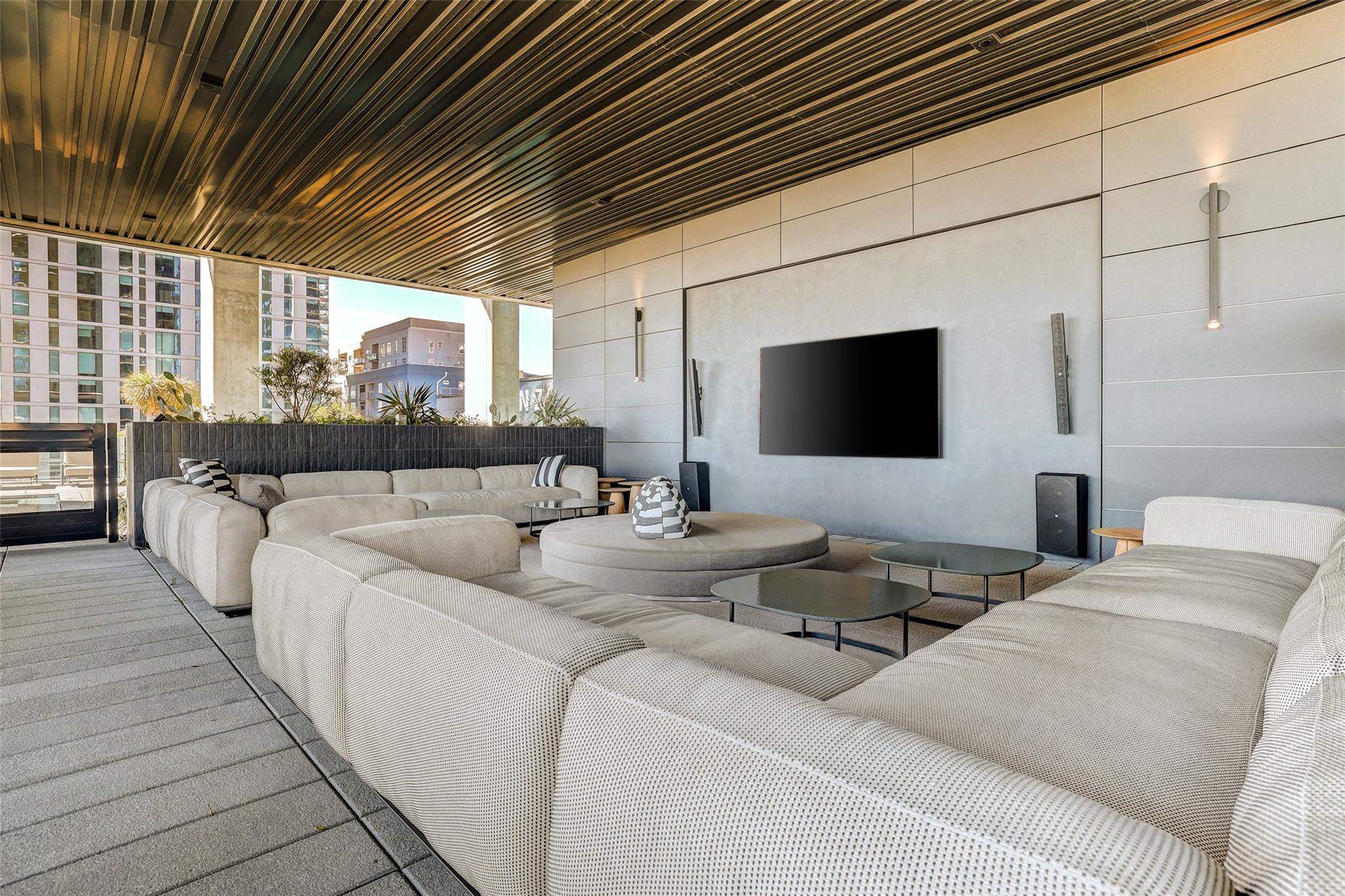 610 Davis St # 3008, Austin, TX 78701