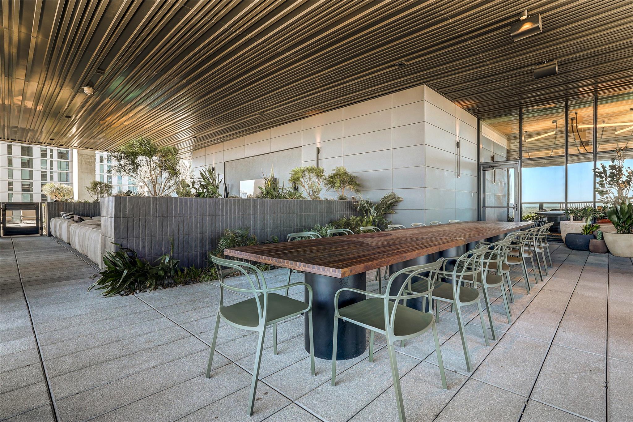 610 Davis St # 3008, Austin, TX 78701