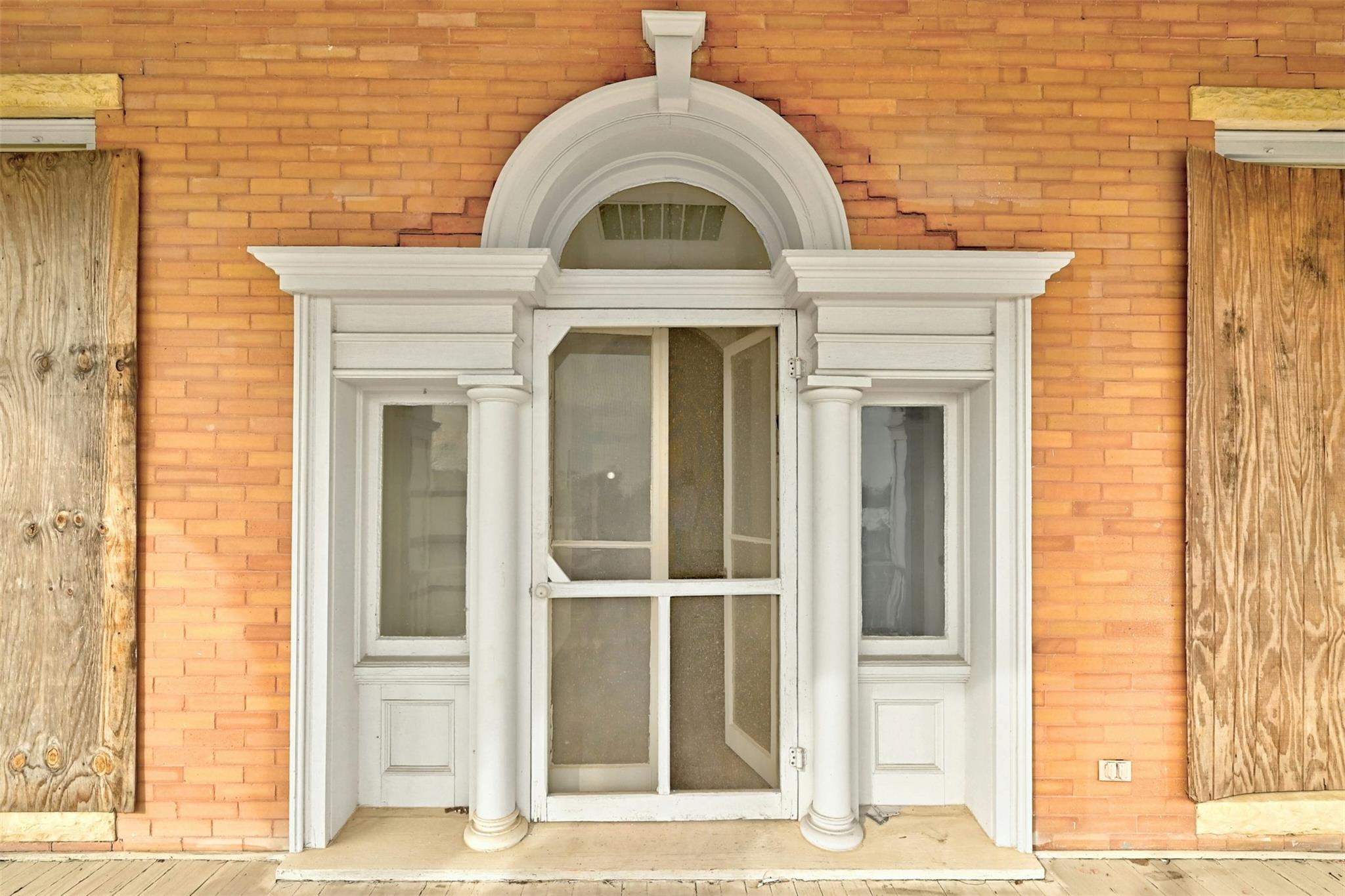 709 Lexington St, Manor, TX 78653