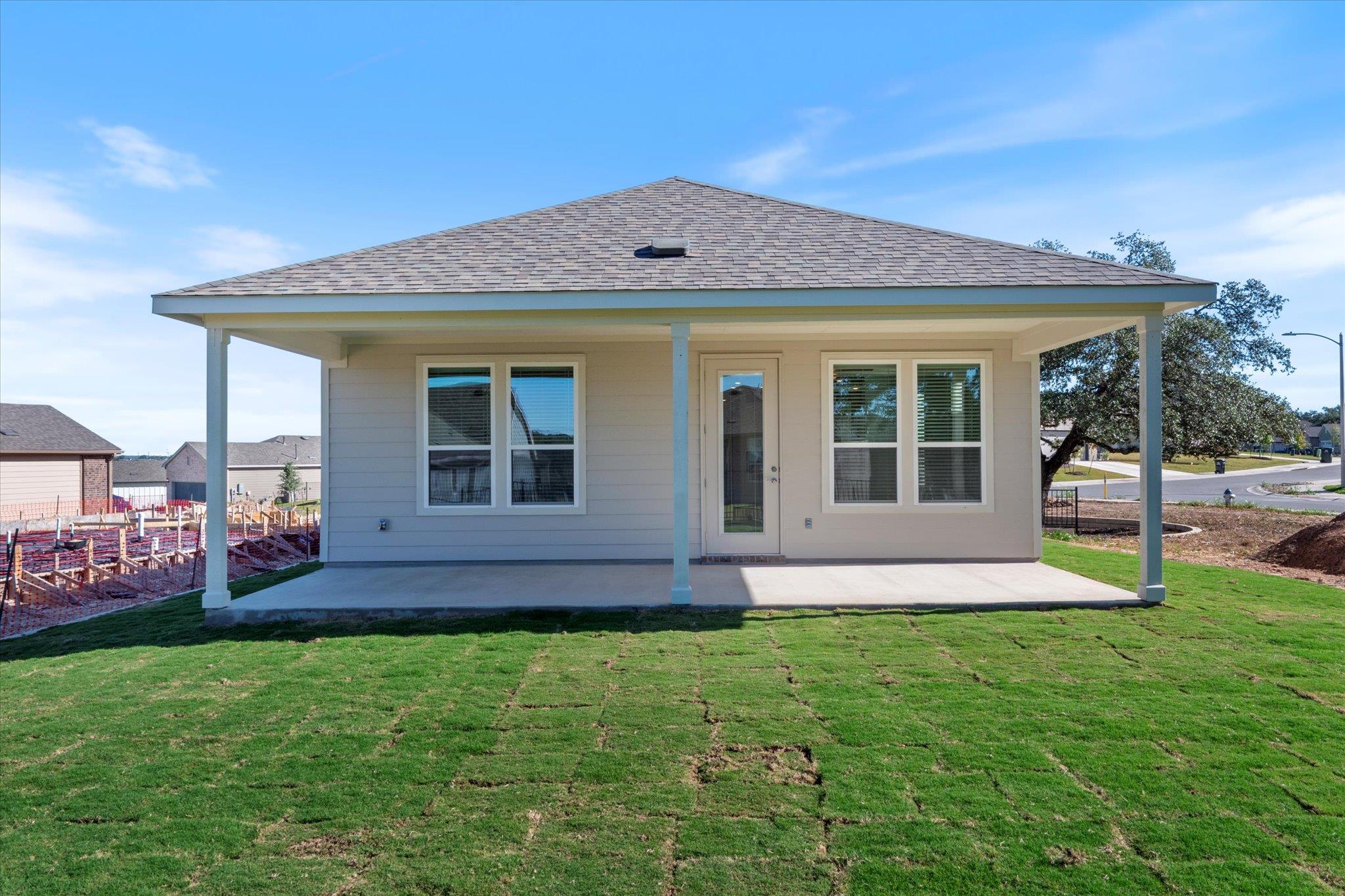 324 Livewater Ln, Georgetown, TX 78633