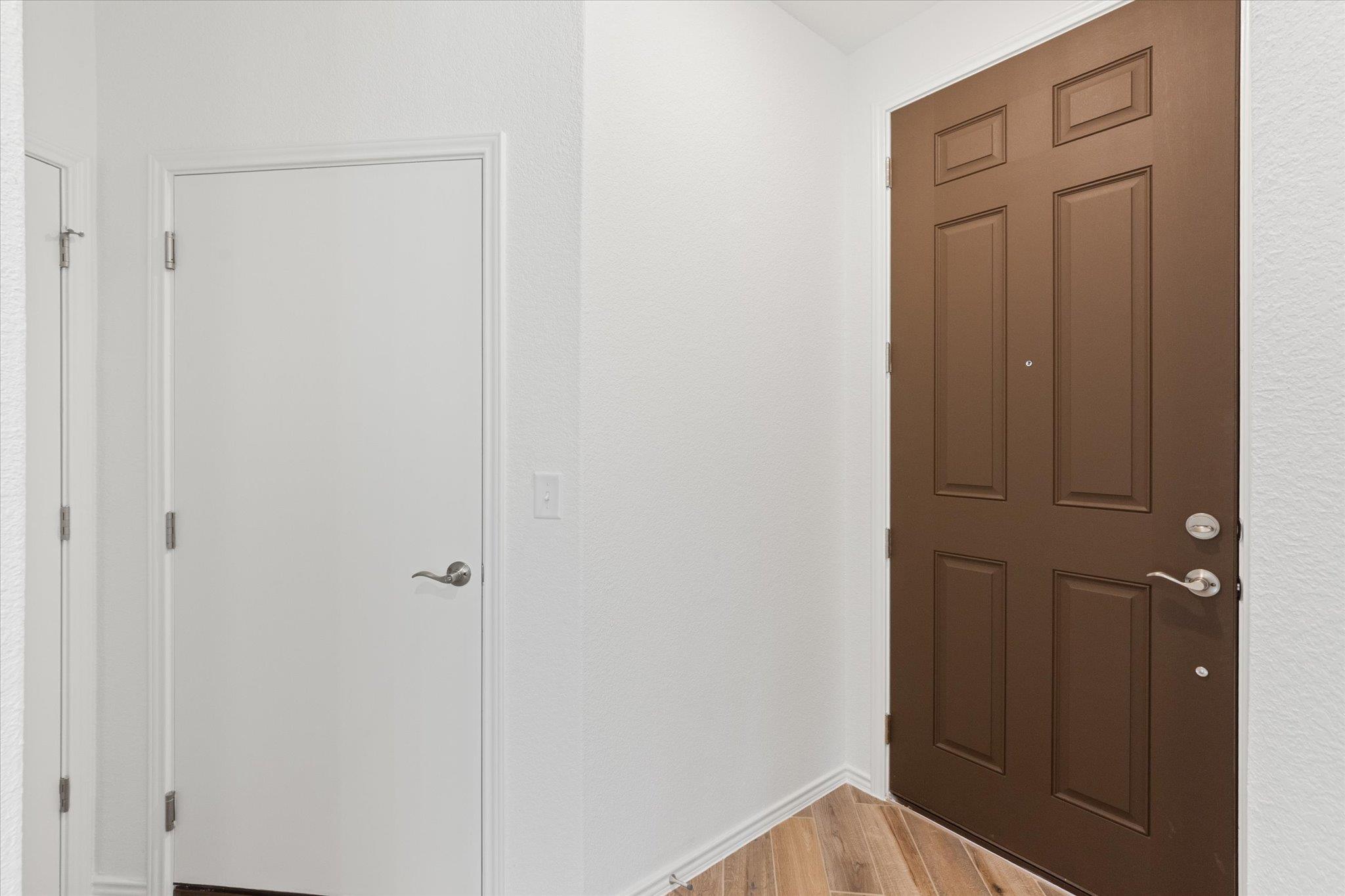 324 Livewater Ln, Georgetown, TX 78633