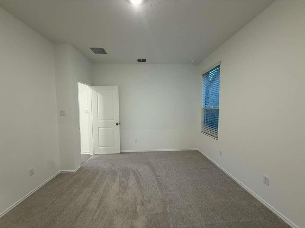 17704 Sage Thrasher Dr, Pflugerville, TX 78660