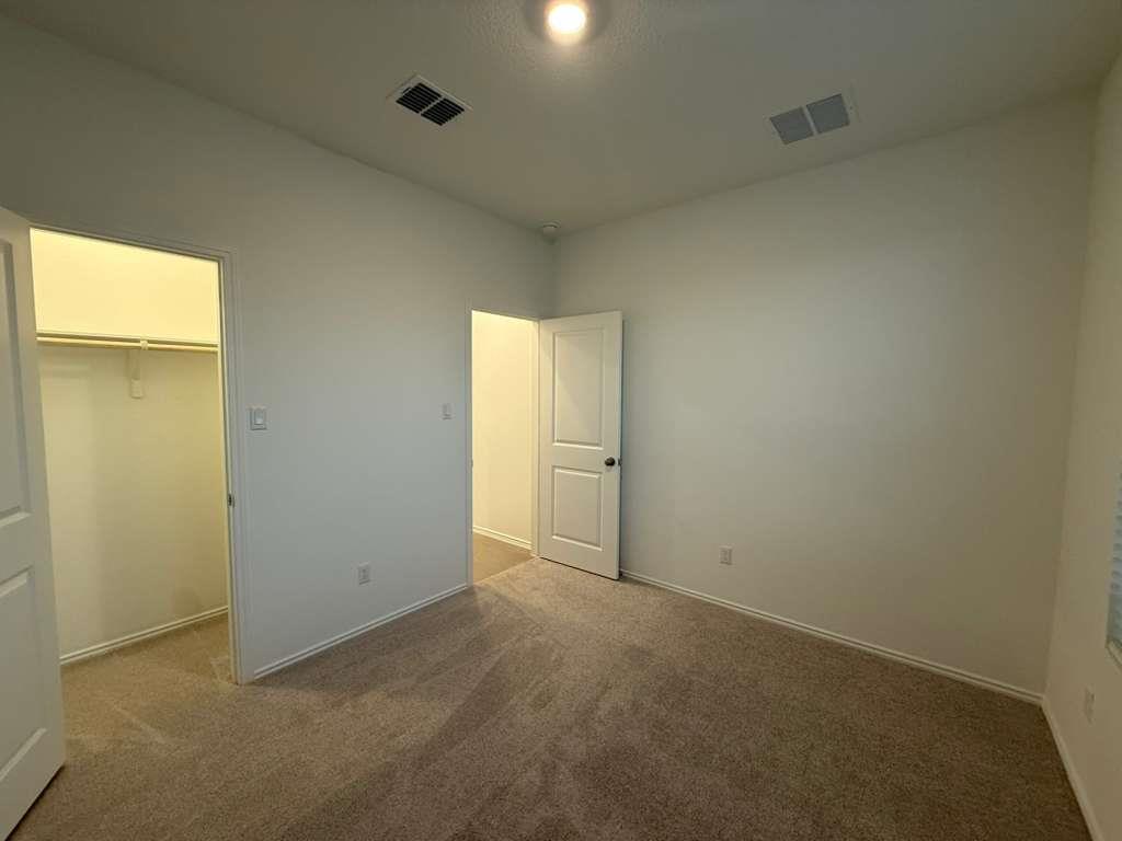 17704 Sage Thrasher Dr, Pflugerville, TX 78660