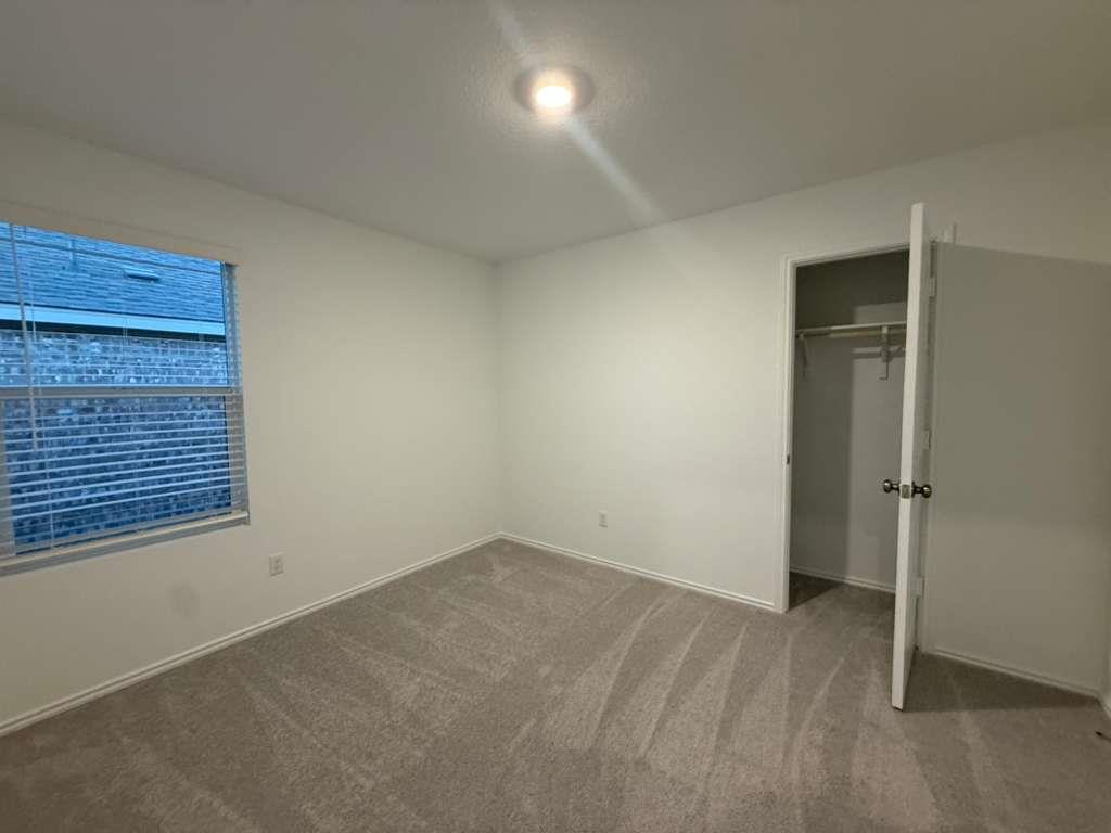 17704 Sage Thrasher Dr, Pflugerville, TX 78660