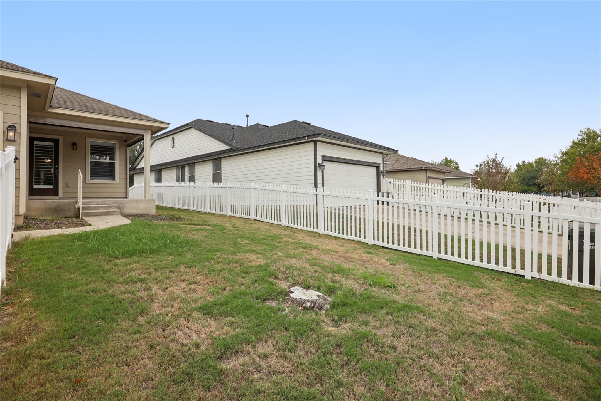 4937 Hartson, Kyle, TX 78640