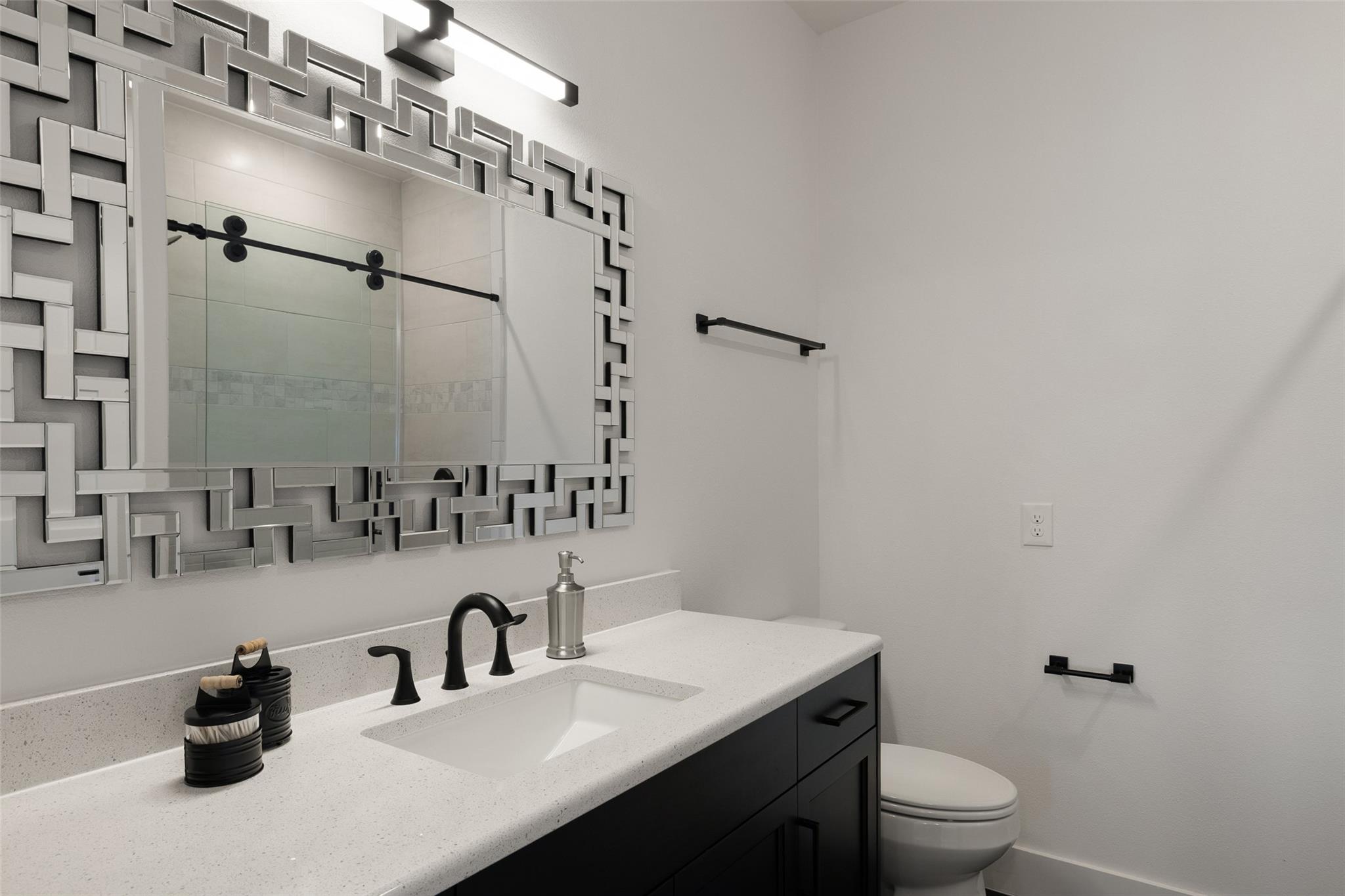 205 S FLAT ROCK Way, Johnson City, TX 78636