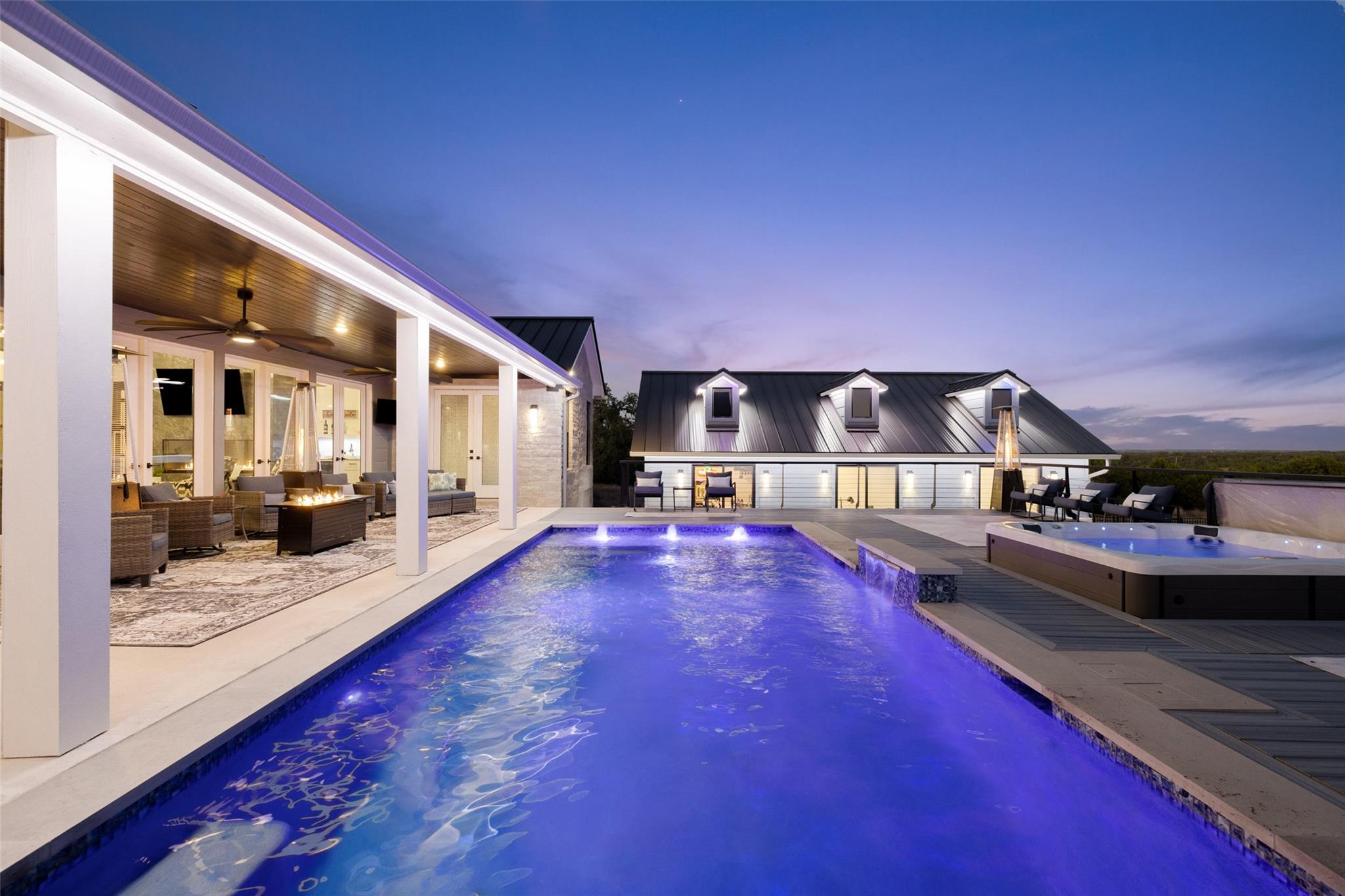 205 S FLAT ROCK Way, Johnson City, TX 78636