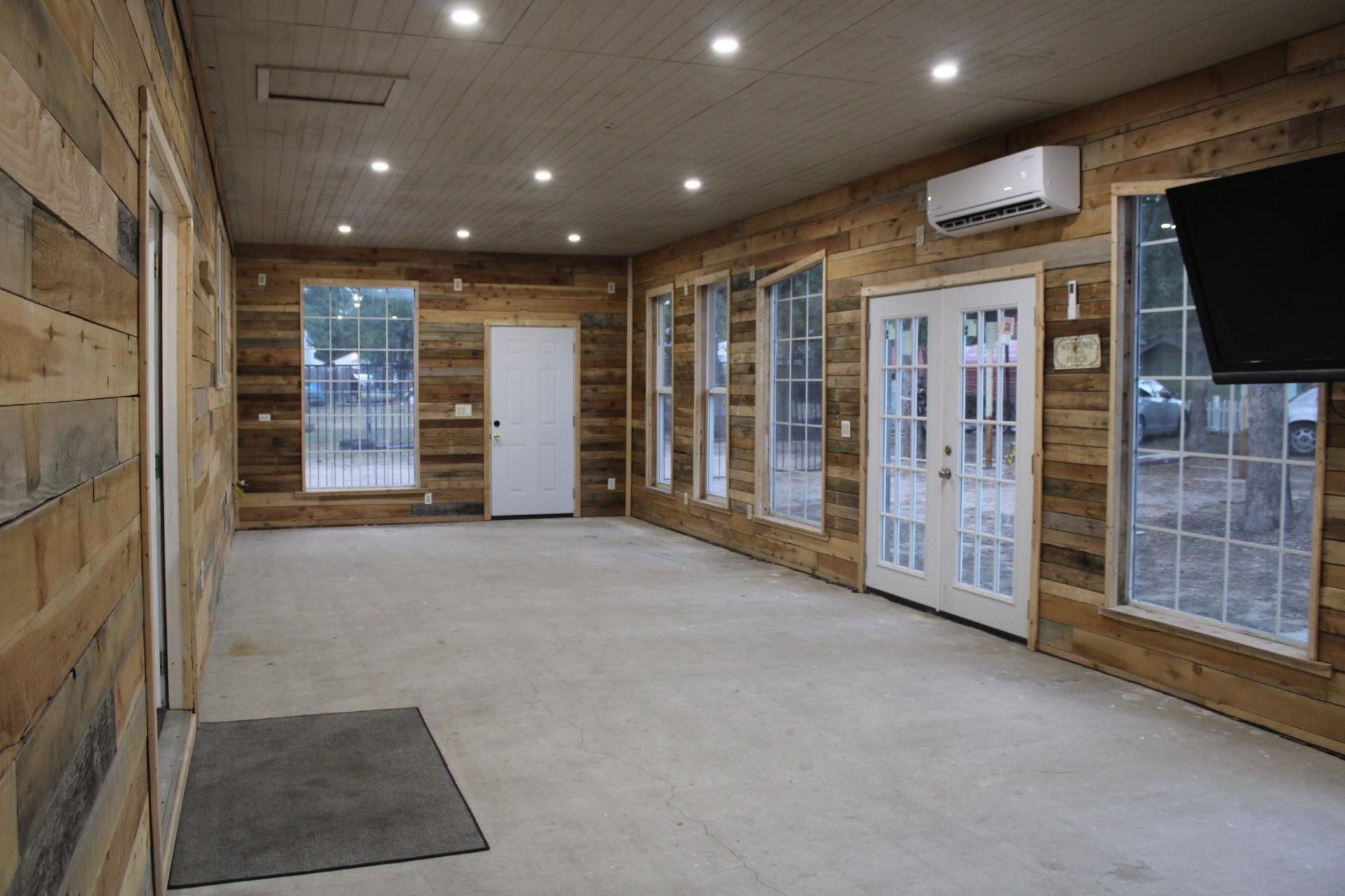 975 N State Highway 95 Highway, Bastrop, TX 78602