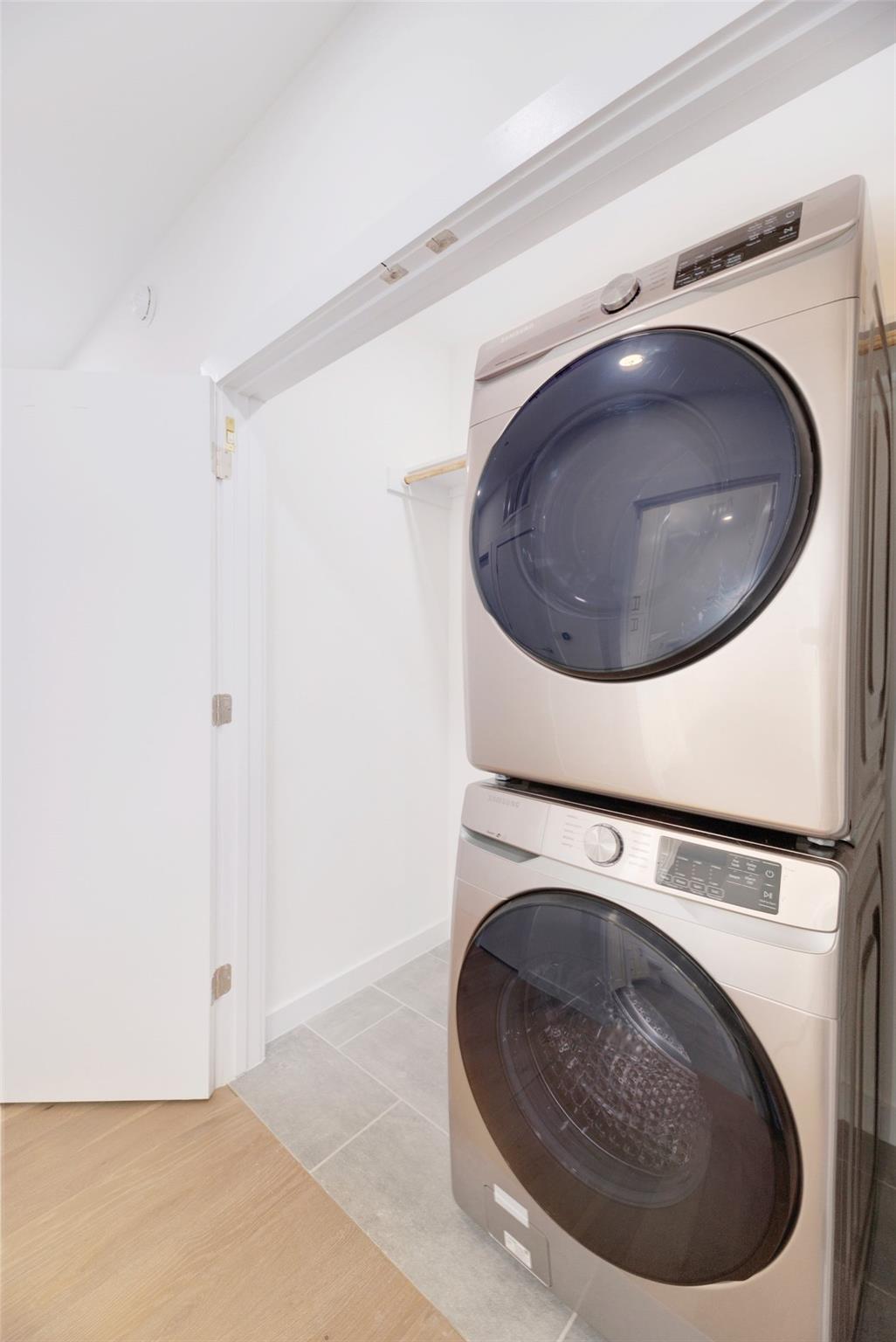 900 S 1st St # 218, Austin, TX 78704