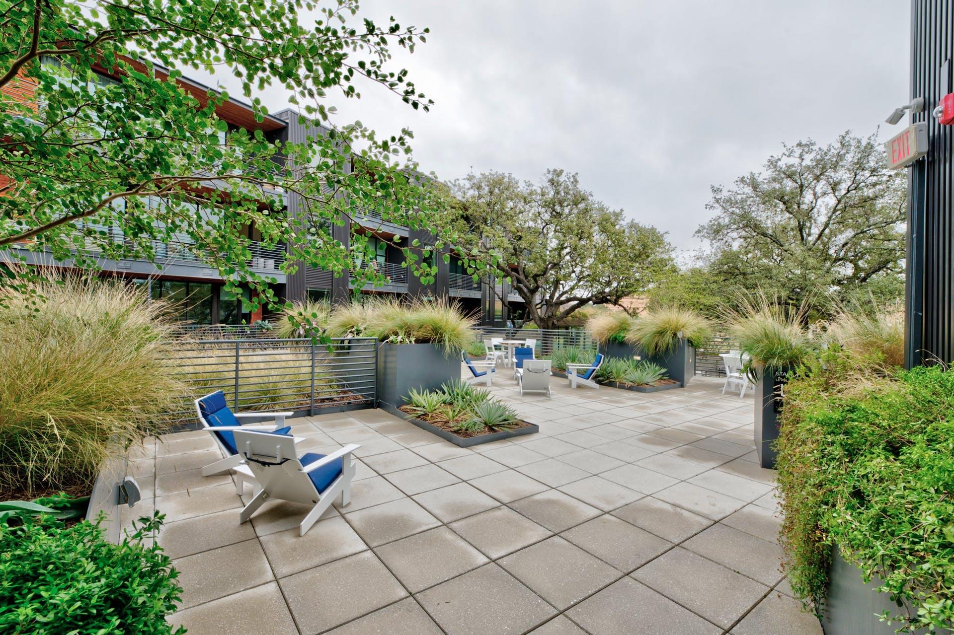 900 S 1st St # 218, Austin, TX 78704