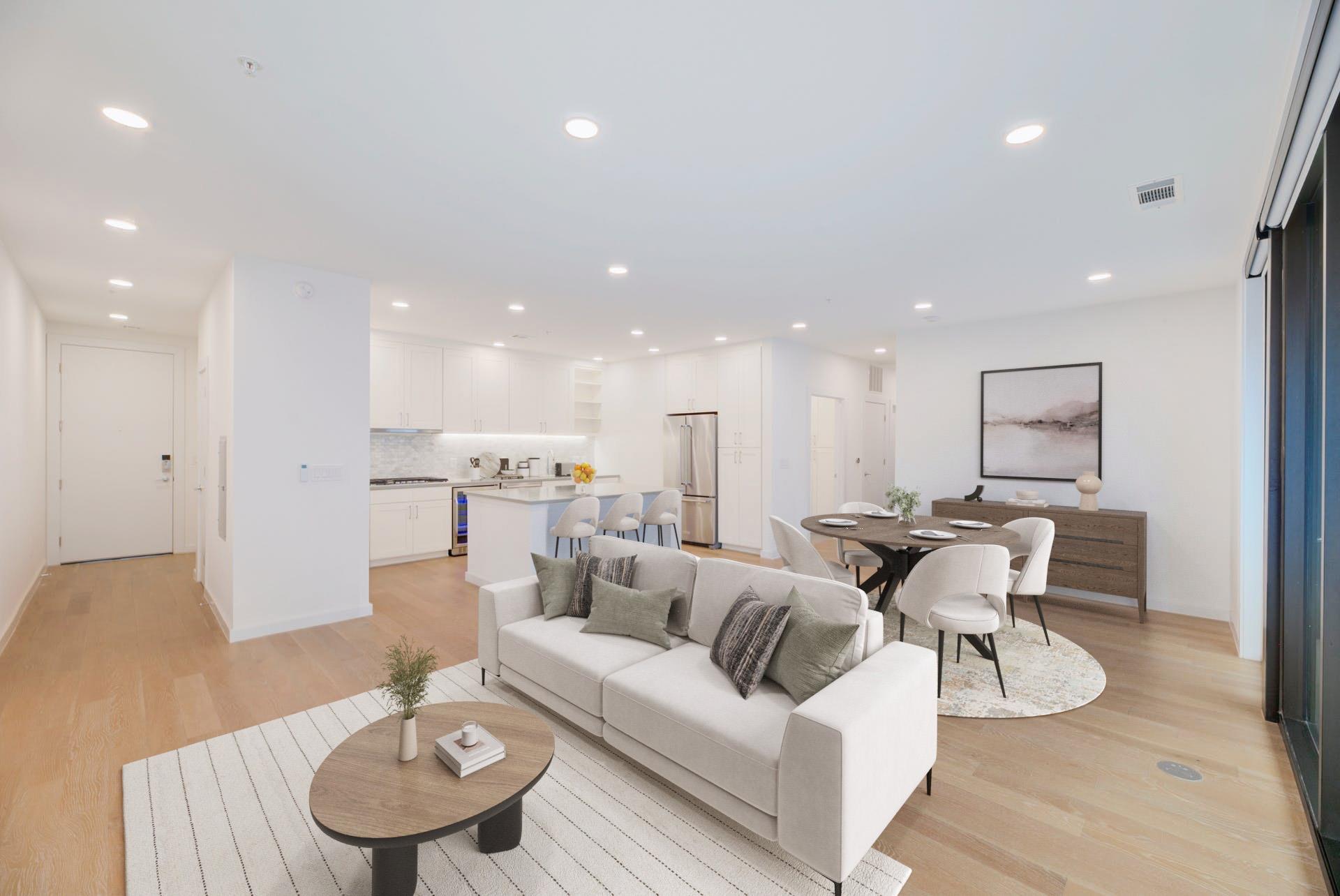 900 S 1st St # 218, Austin, TX 78704