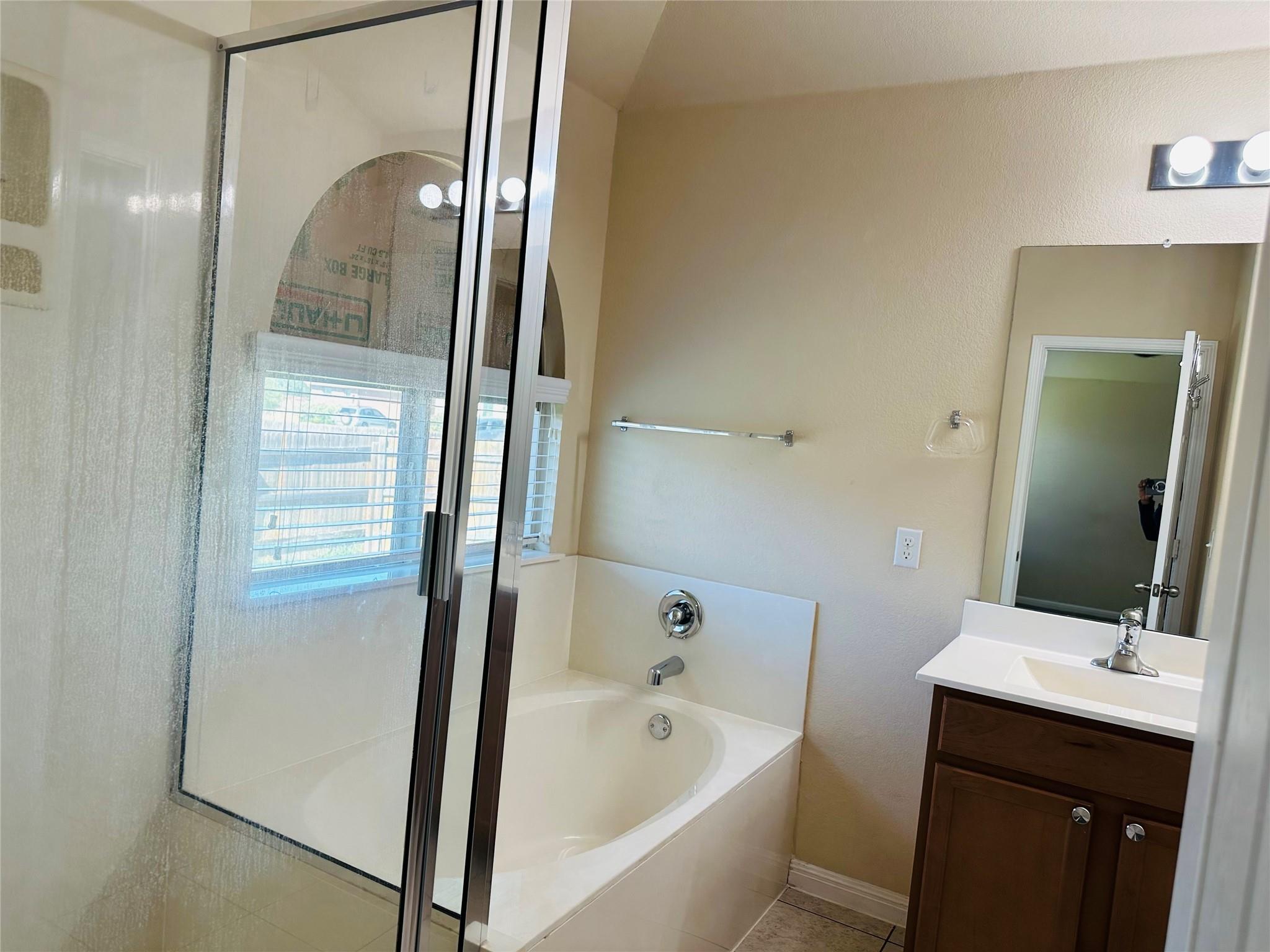 401 Tula Trl, Leander, TX 78641