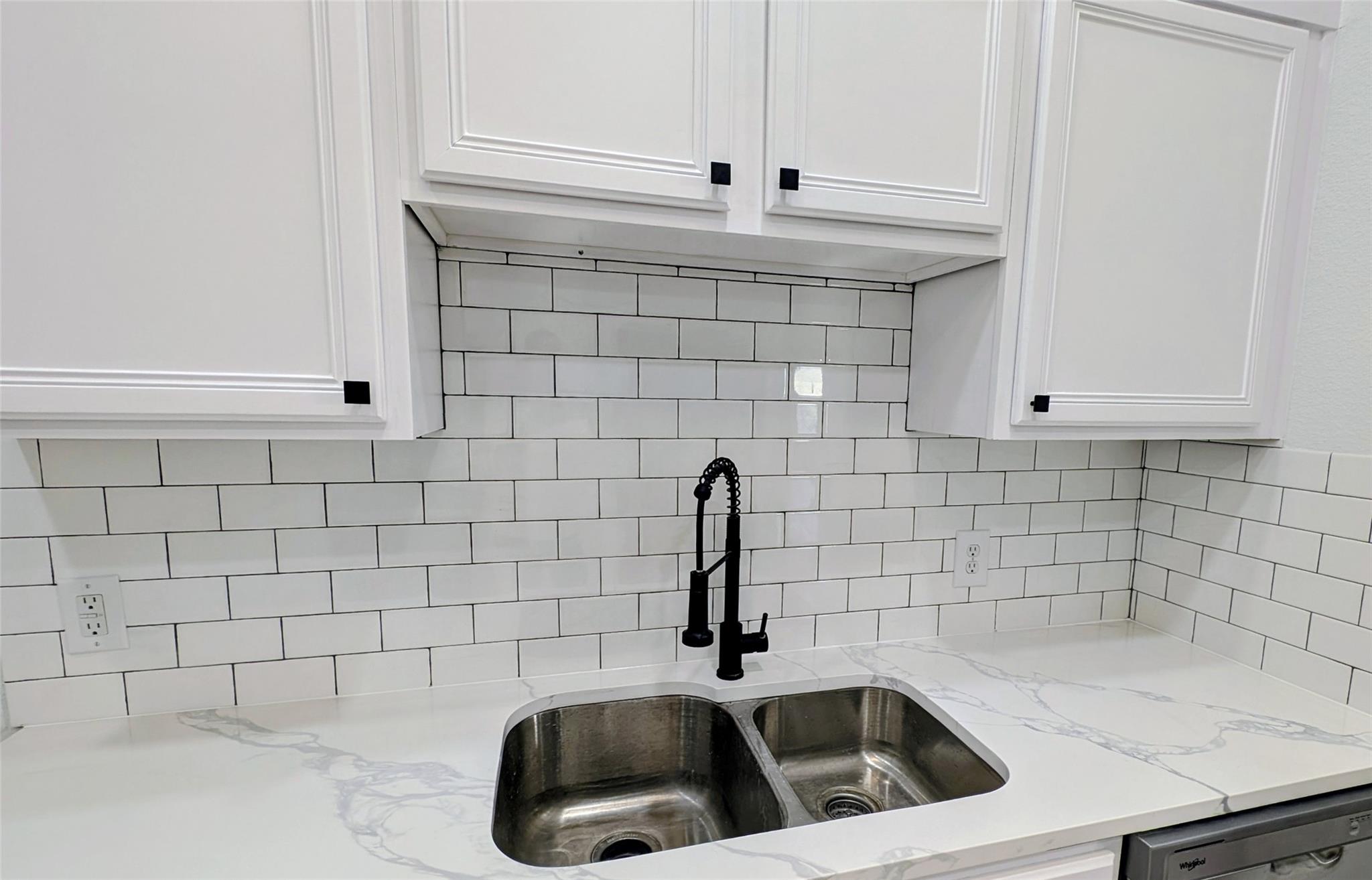 1751 Joy Spg, New Braunfels, TX 78130