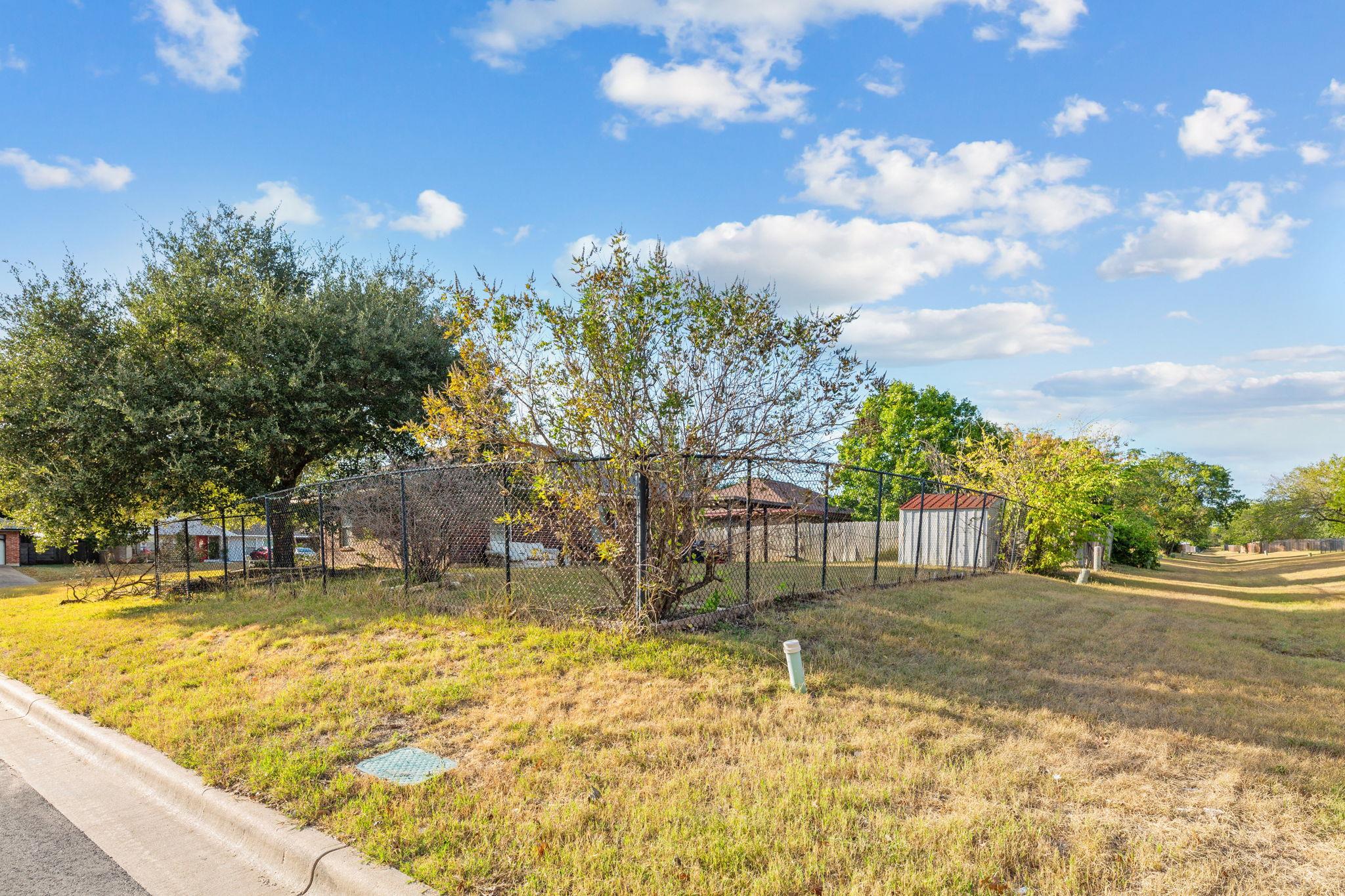 618 Northern Trl, Leander, TX 78641