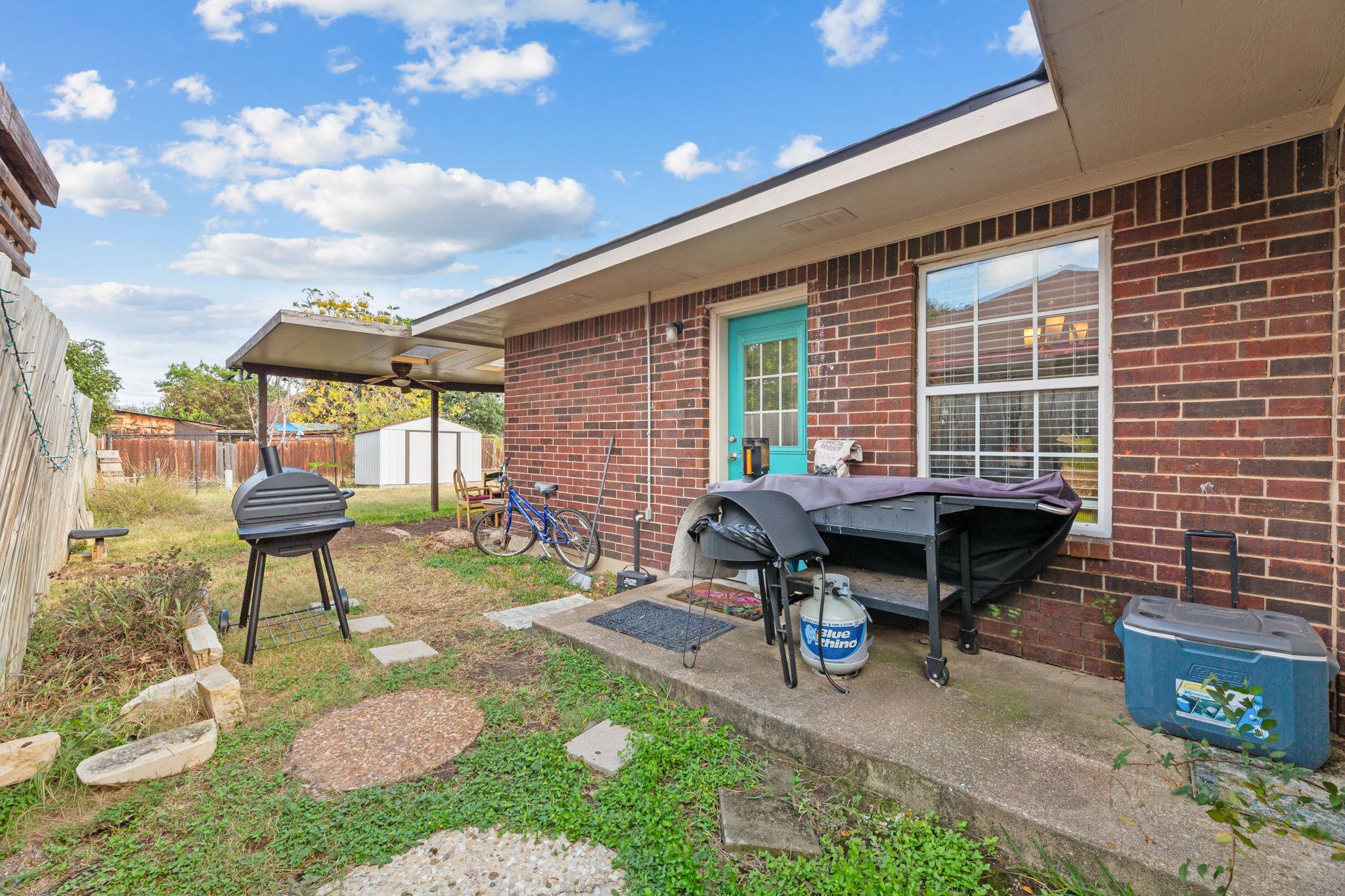 618 Northern Trl, Leander, TX 78641