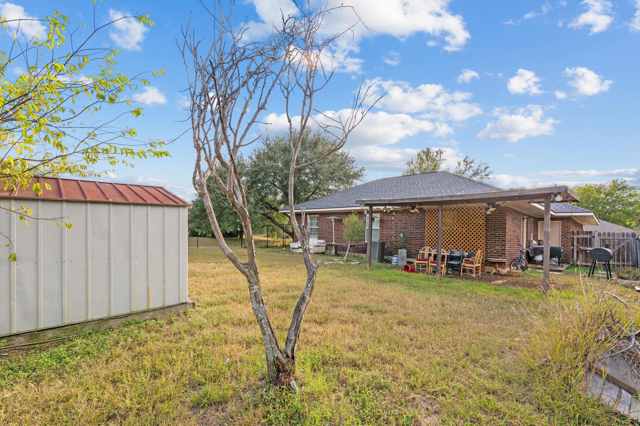 618 Northern Trl, Leander, TX 78641