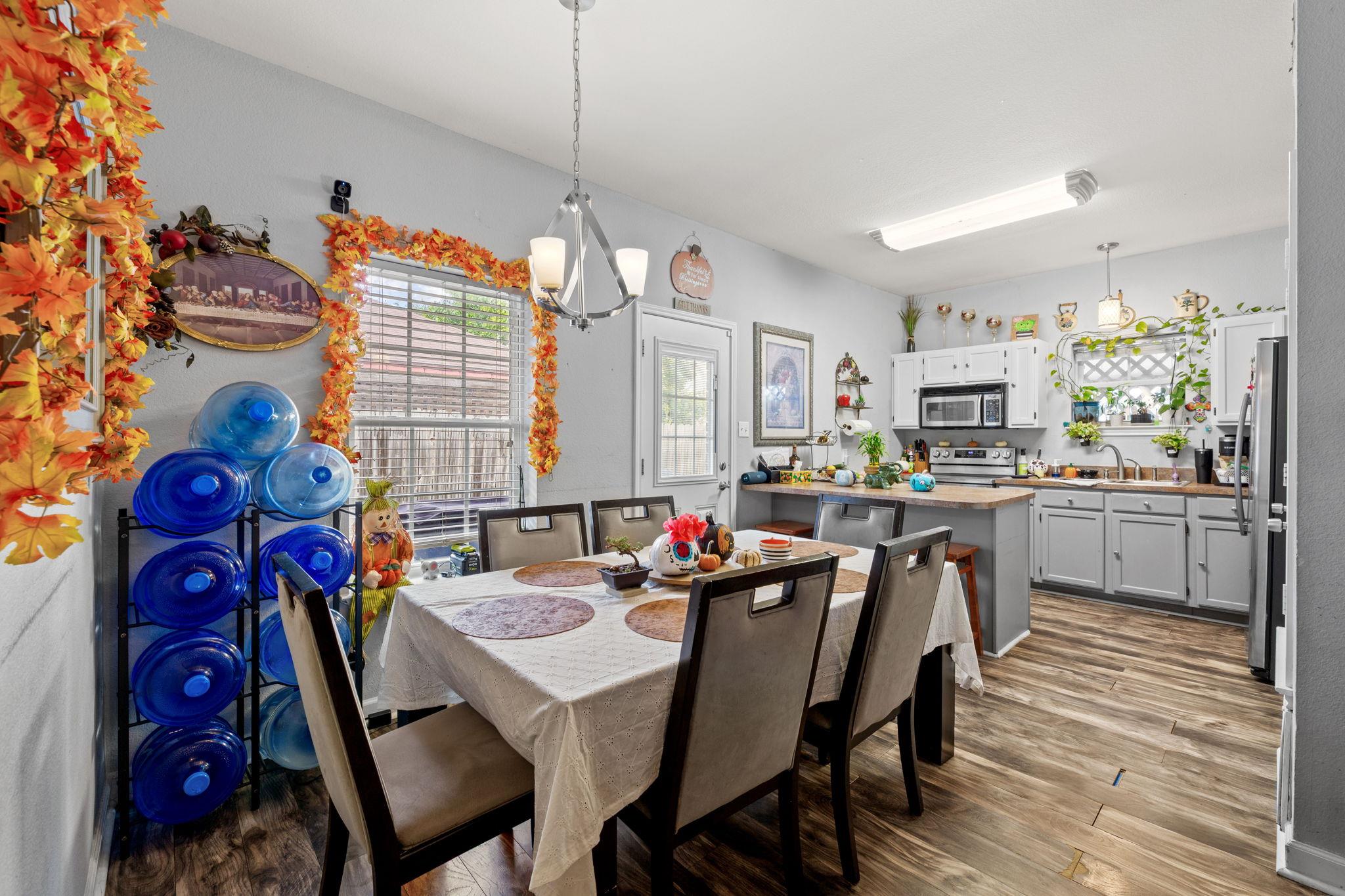 618 Northern Trl, Leander, TX 78641