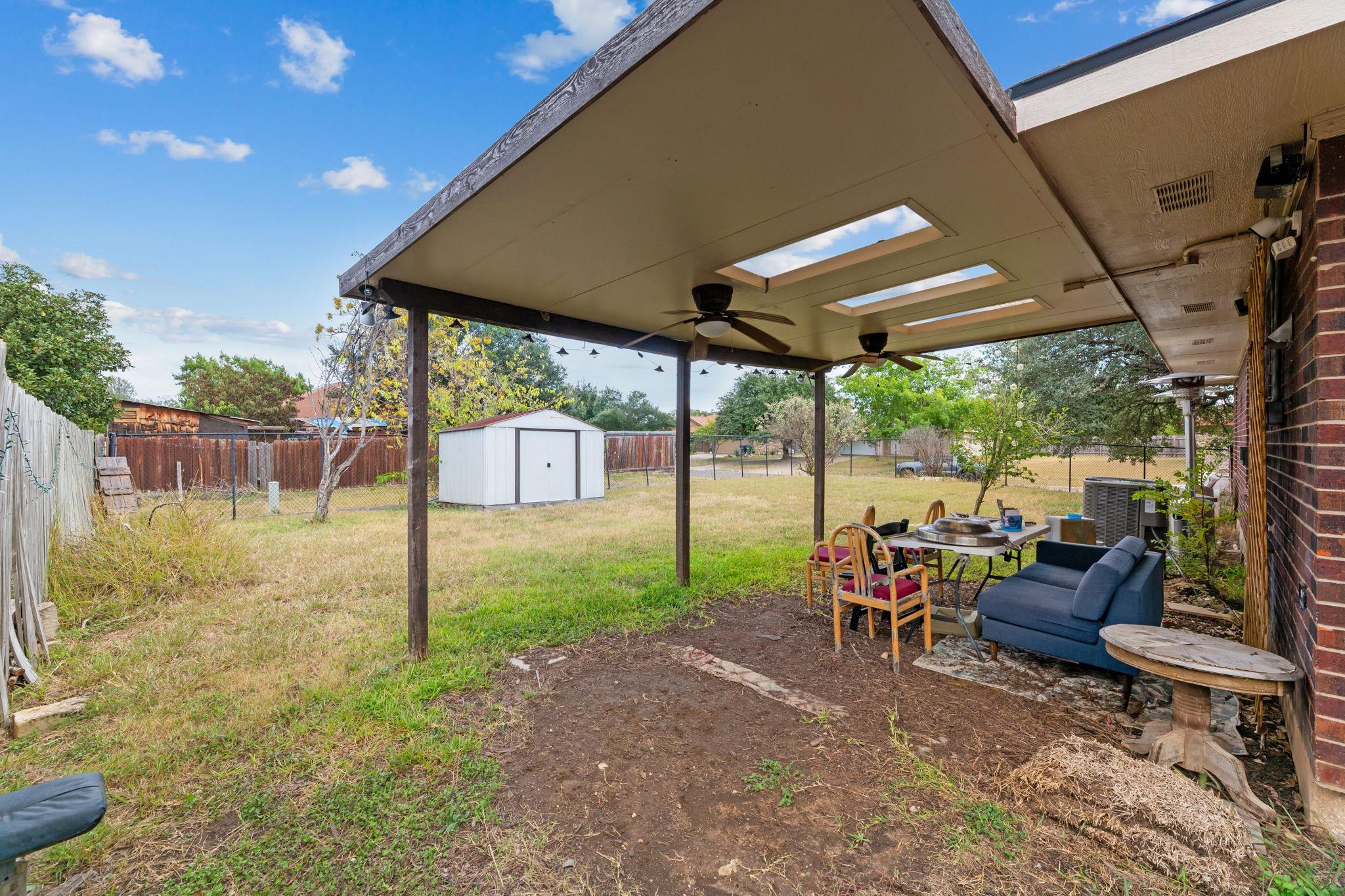 618 Northern Trl, Leander, TX 78641