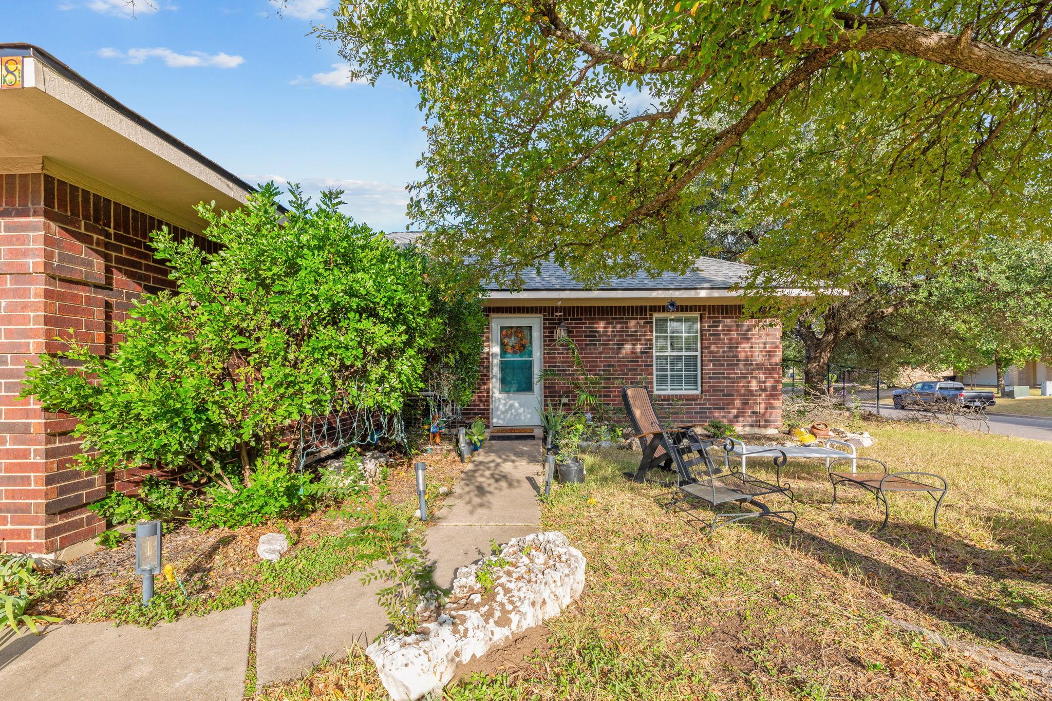 618 Northern Trl, Leander, TX 78641