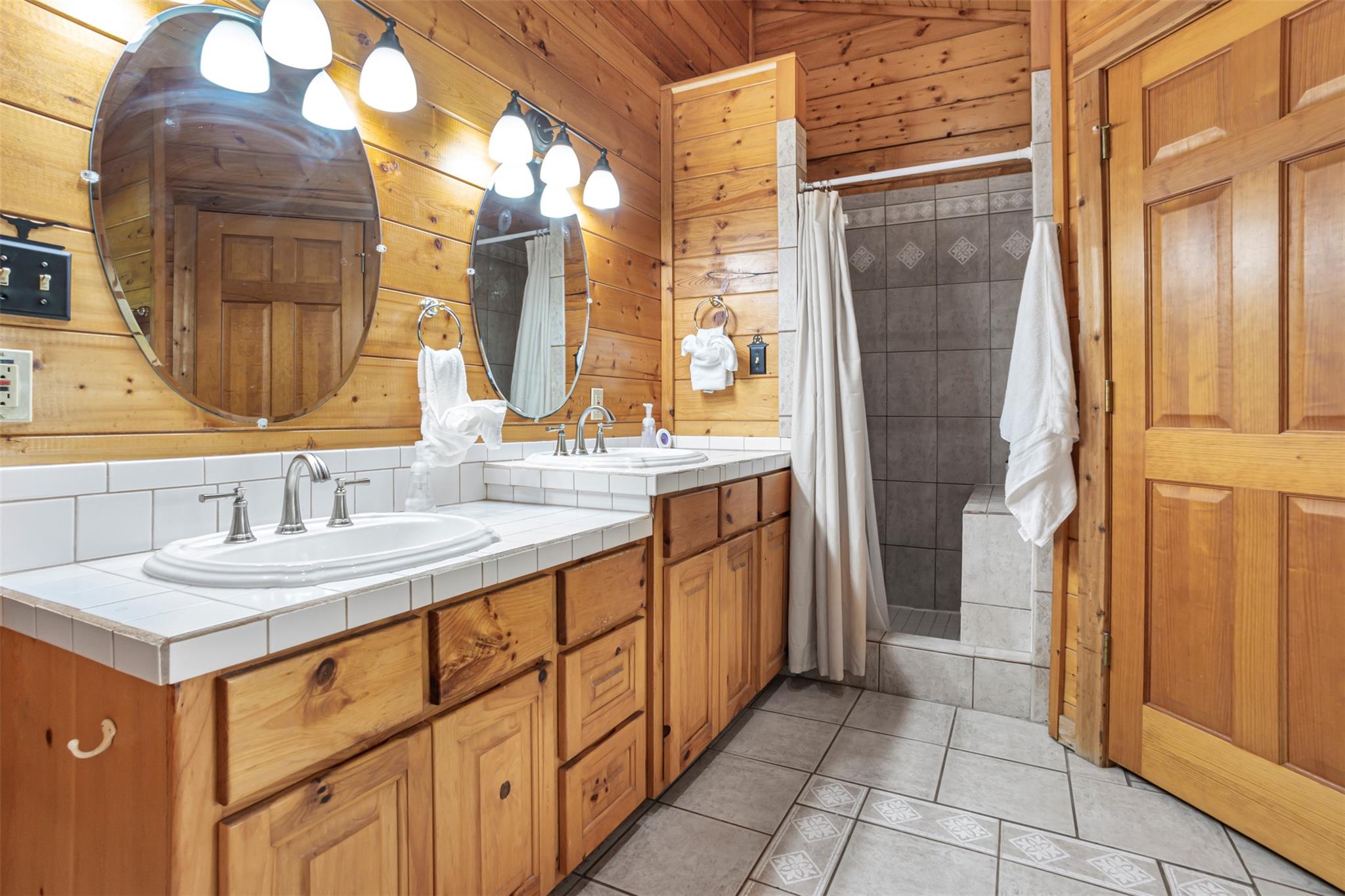 1700 County Road 270, Leander, TX 78641