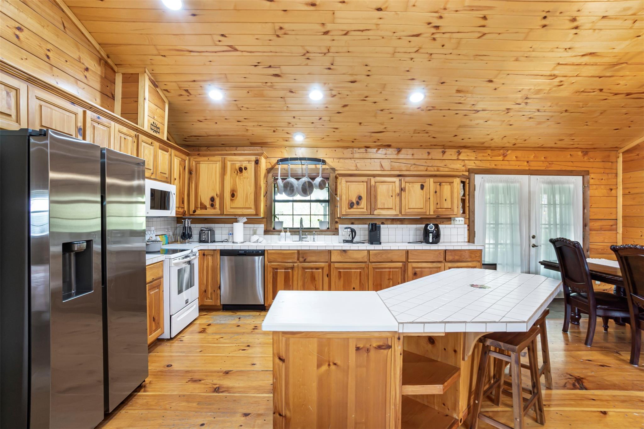 1700 County Road 270, Leander, TX 78641