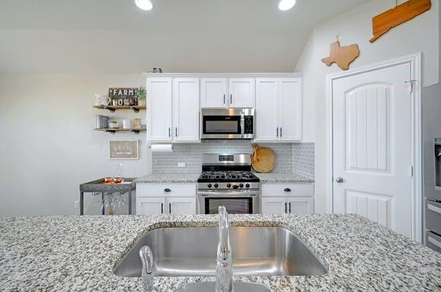 201 Rusk Bluff Ave, Leander, TX 78641