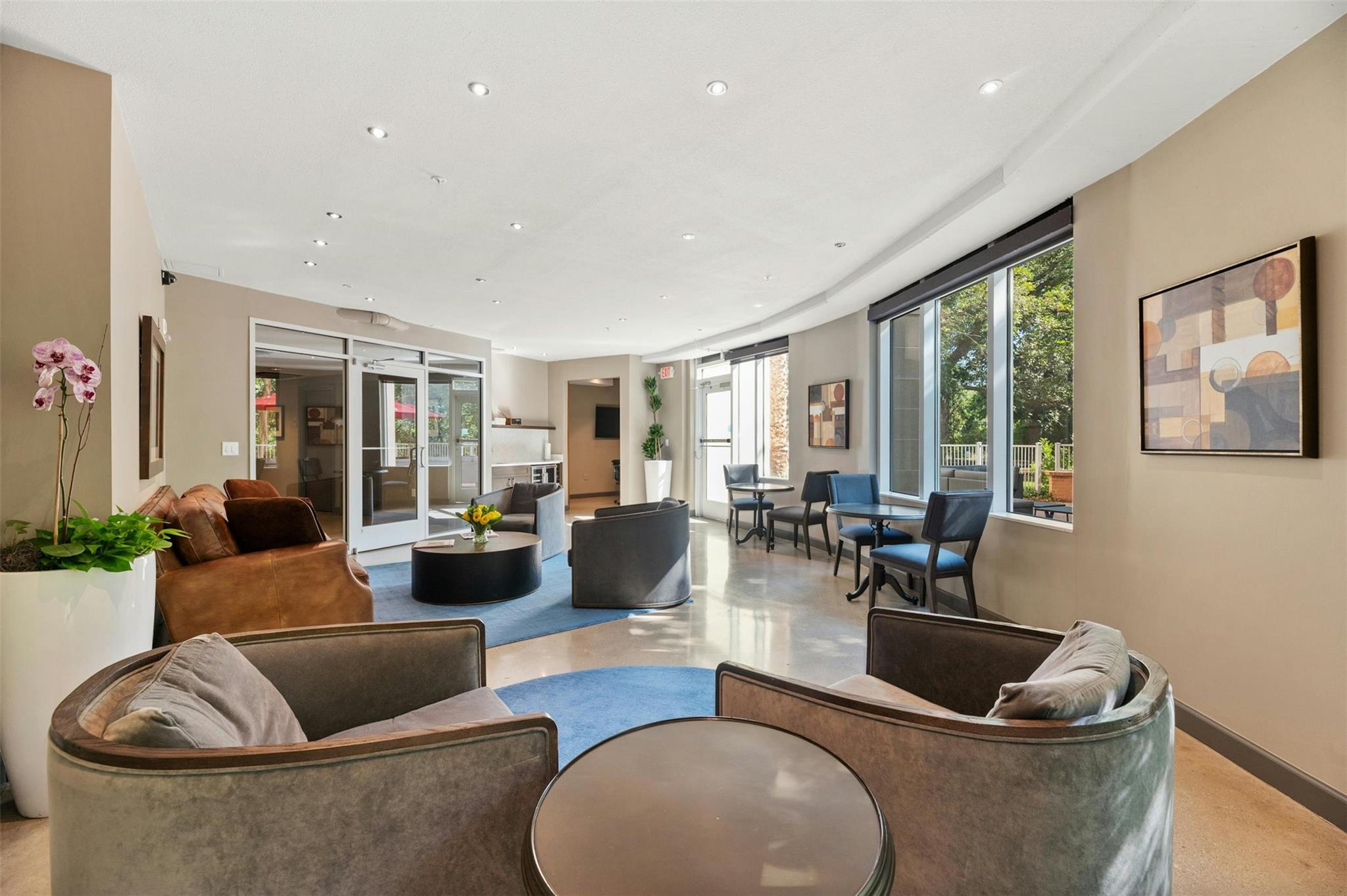 54 Rainey St # 416, Austin, TX 78701