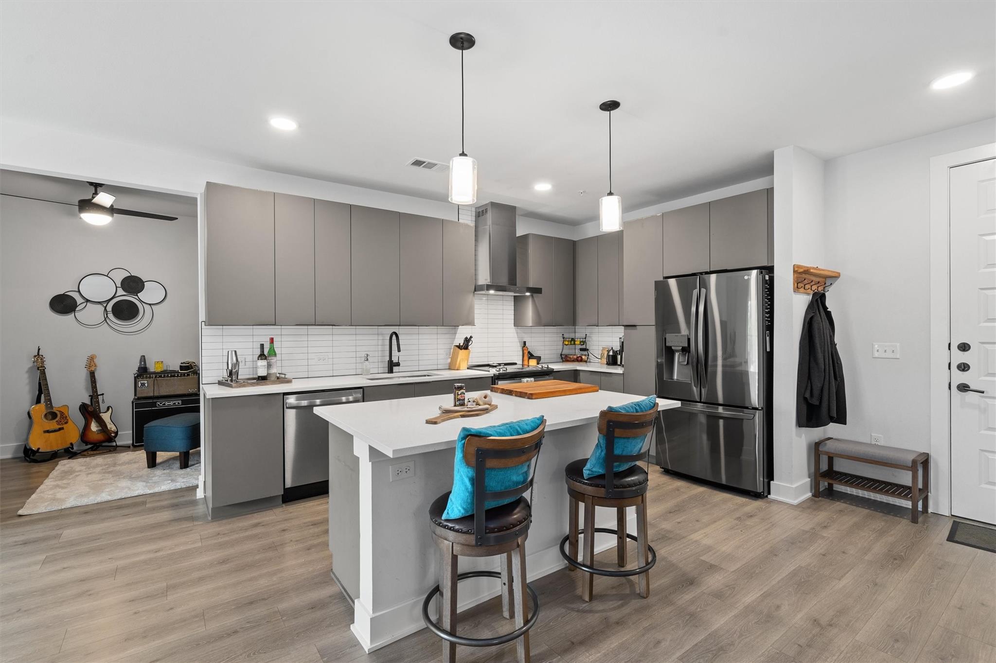 2220 Webberville Rd # 323, Austin, TX 78702