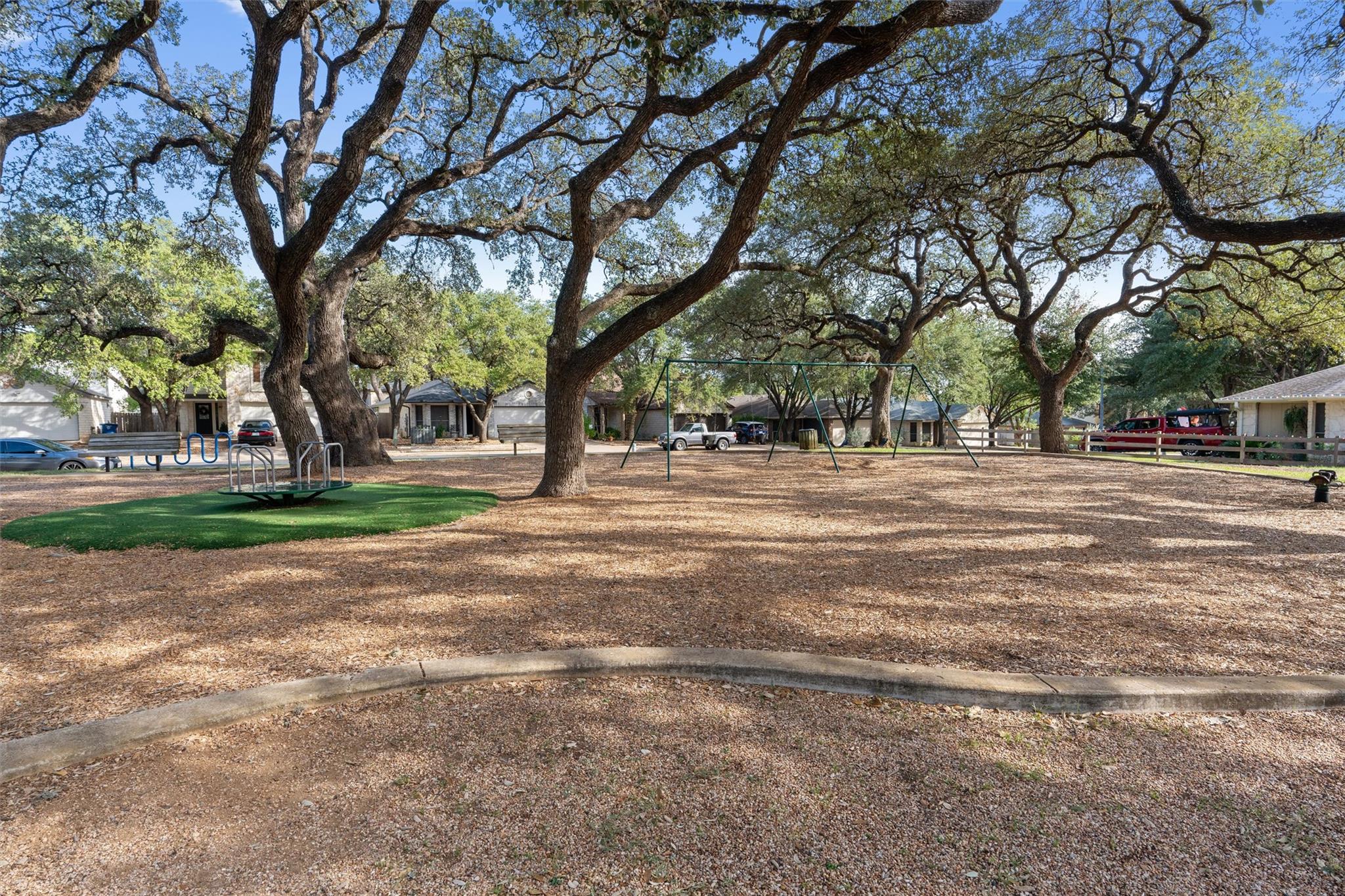 8904 Francia Trl, Austin, TX 78748