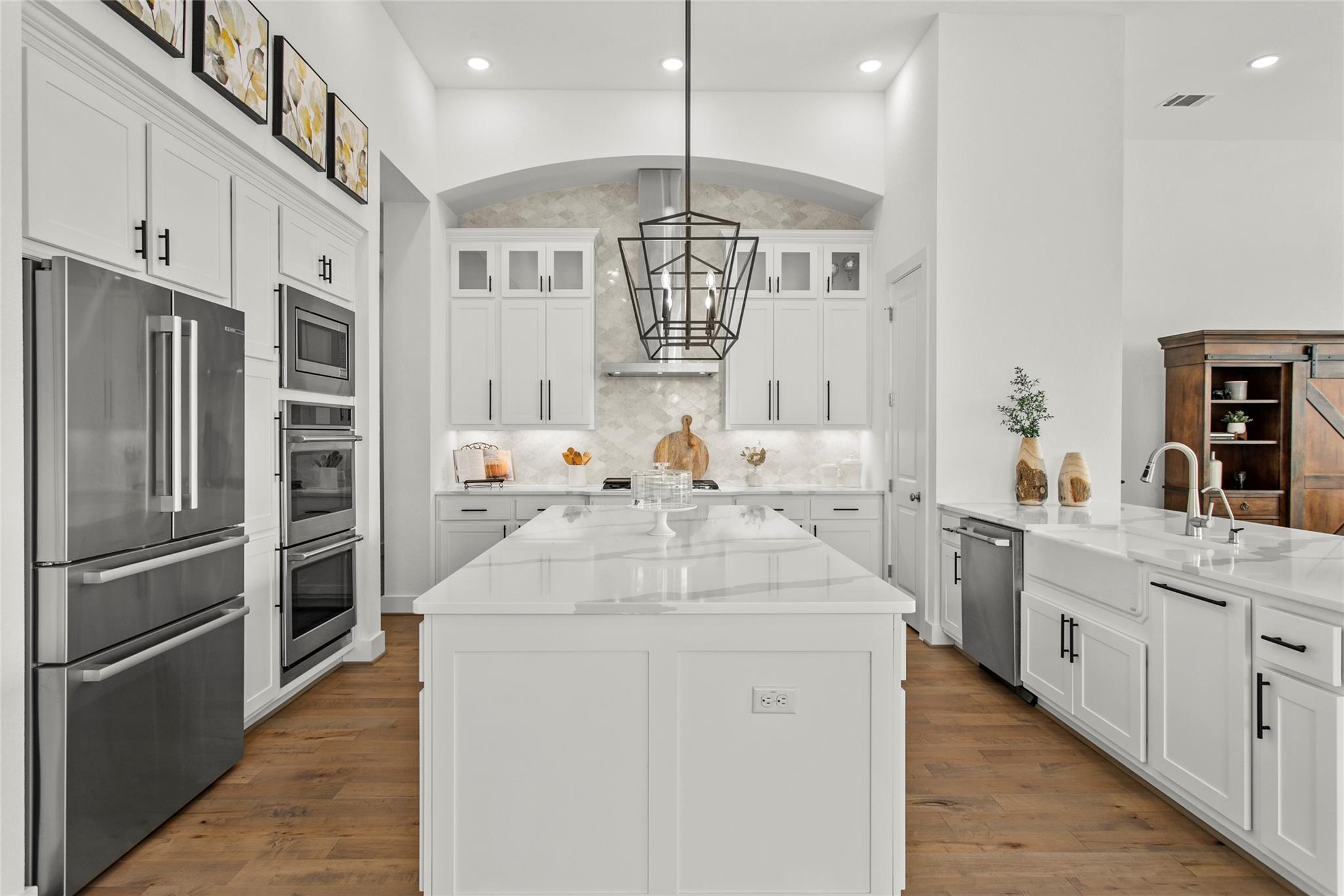 116 Egret Ln, Austin, TX 78737