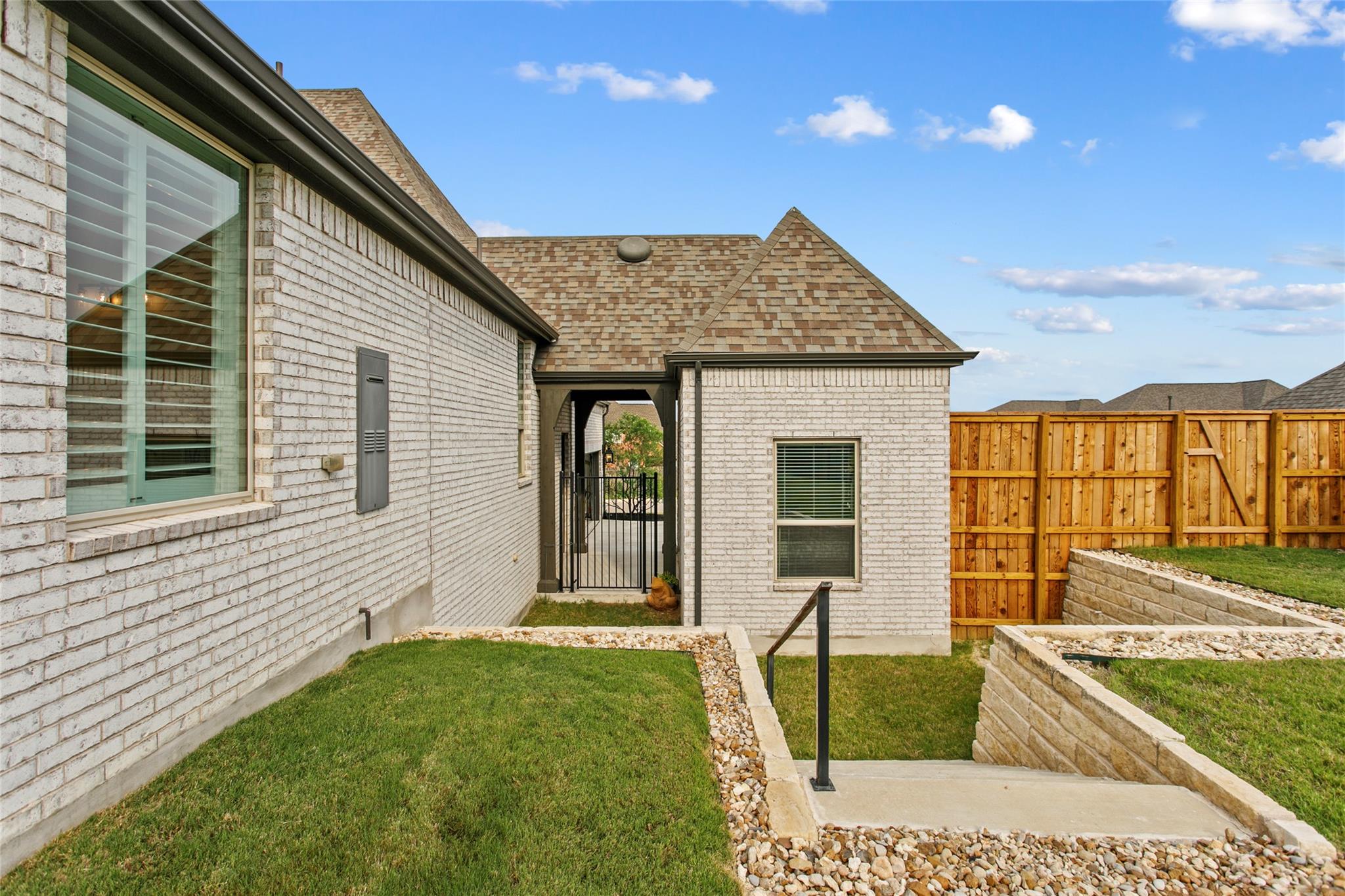 116 Egret Ln, Austin, TX 78737