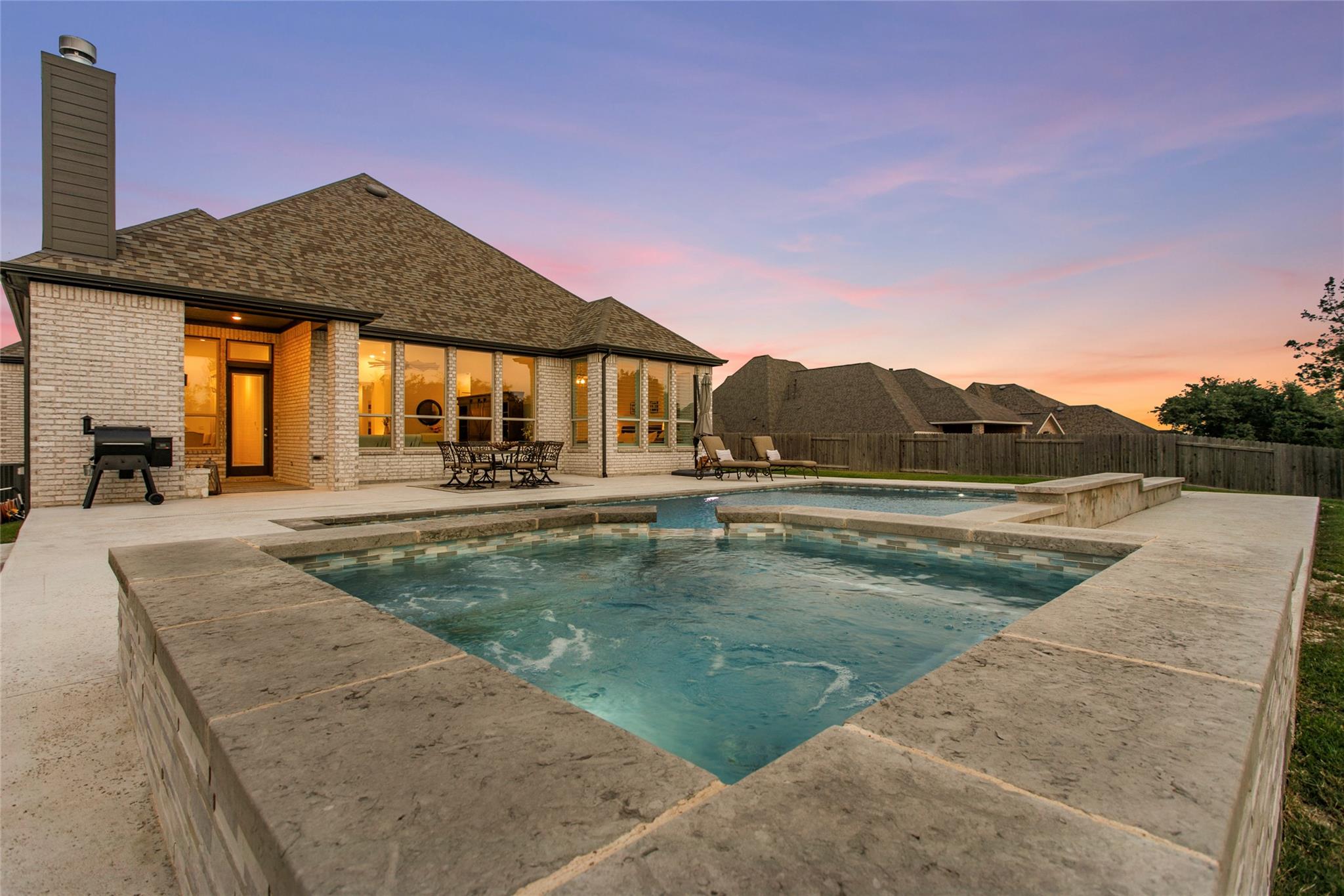 116 Egret Ln, Austin, TX 78737