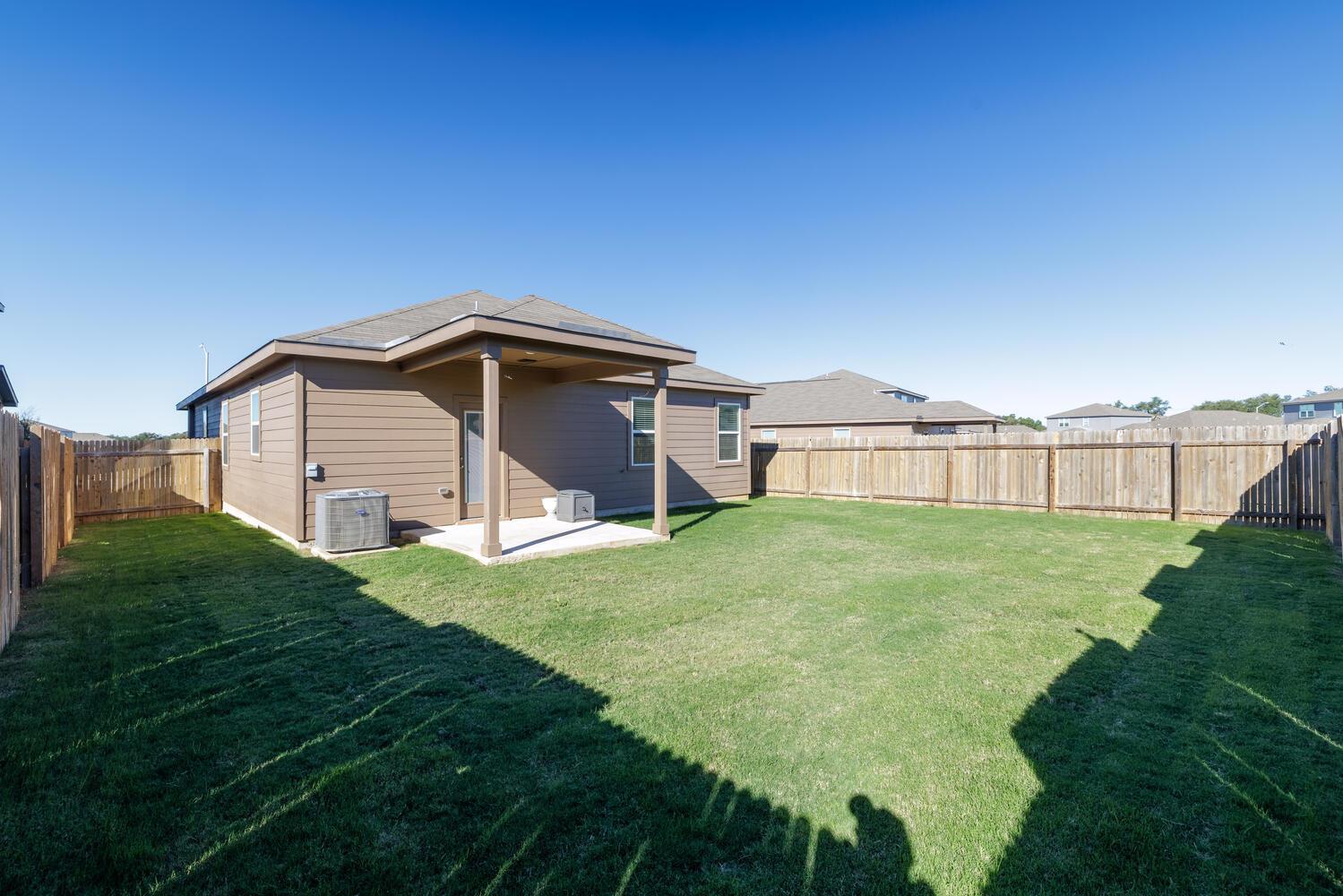 331 Liberty Meadows Dr, Liberty Hill, TX 78642