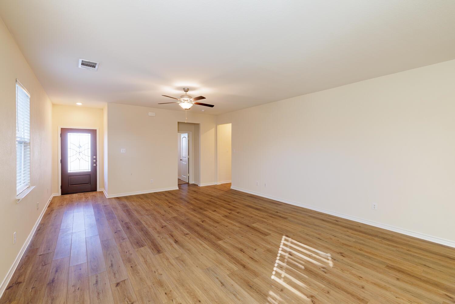 331 Liberty Meadows Dr, Liberty Hill, TX 78642