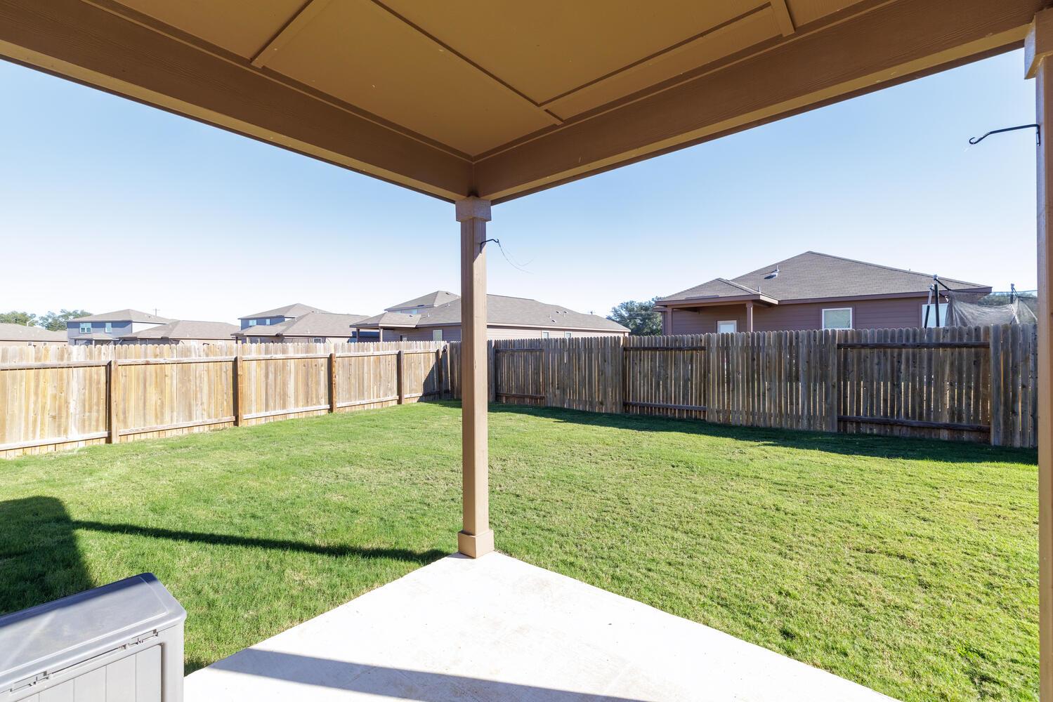 331 Liberty Meadows Dr, Liberty Hill, TX 78642