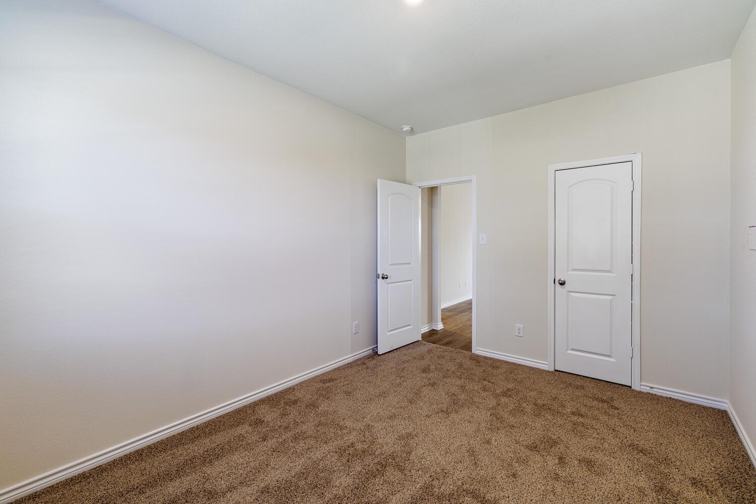 331 Liberty Meadows Dr, Liberty Hill, TX 78642