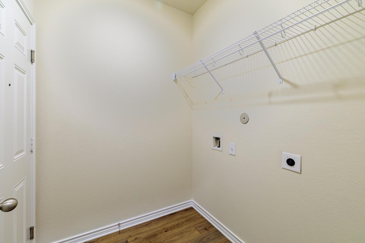 331 Liberty Meadows Dr, Liberty Hill, TX 78642