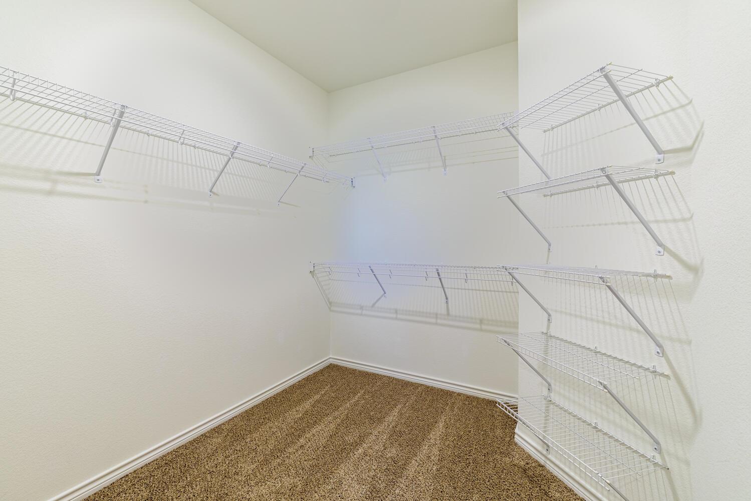 331 Liberty Meadows Dr, Liberty Hill, TX 78642