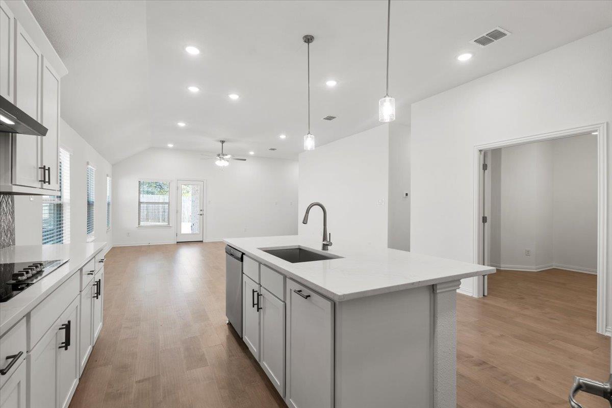 1429 Cole Estates Dr, Georgetown, TX 78628