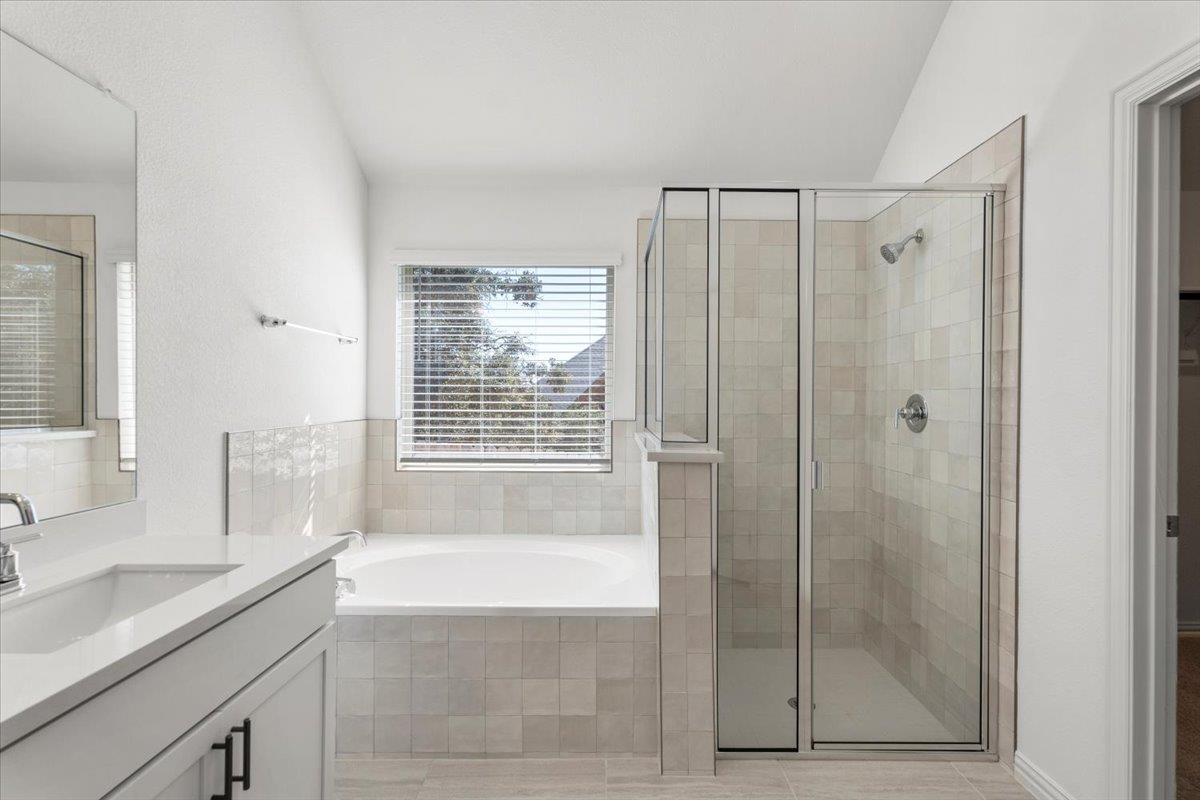 1429 Cole Estates Dr, Georgetown, TX 78628