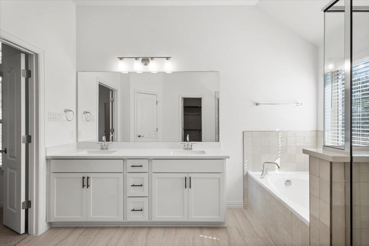 1429 Cole Estates Dr, Georgetown, TX 78628