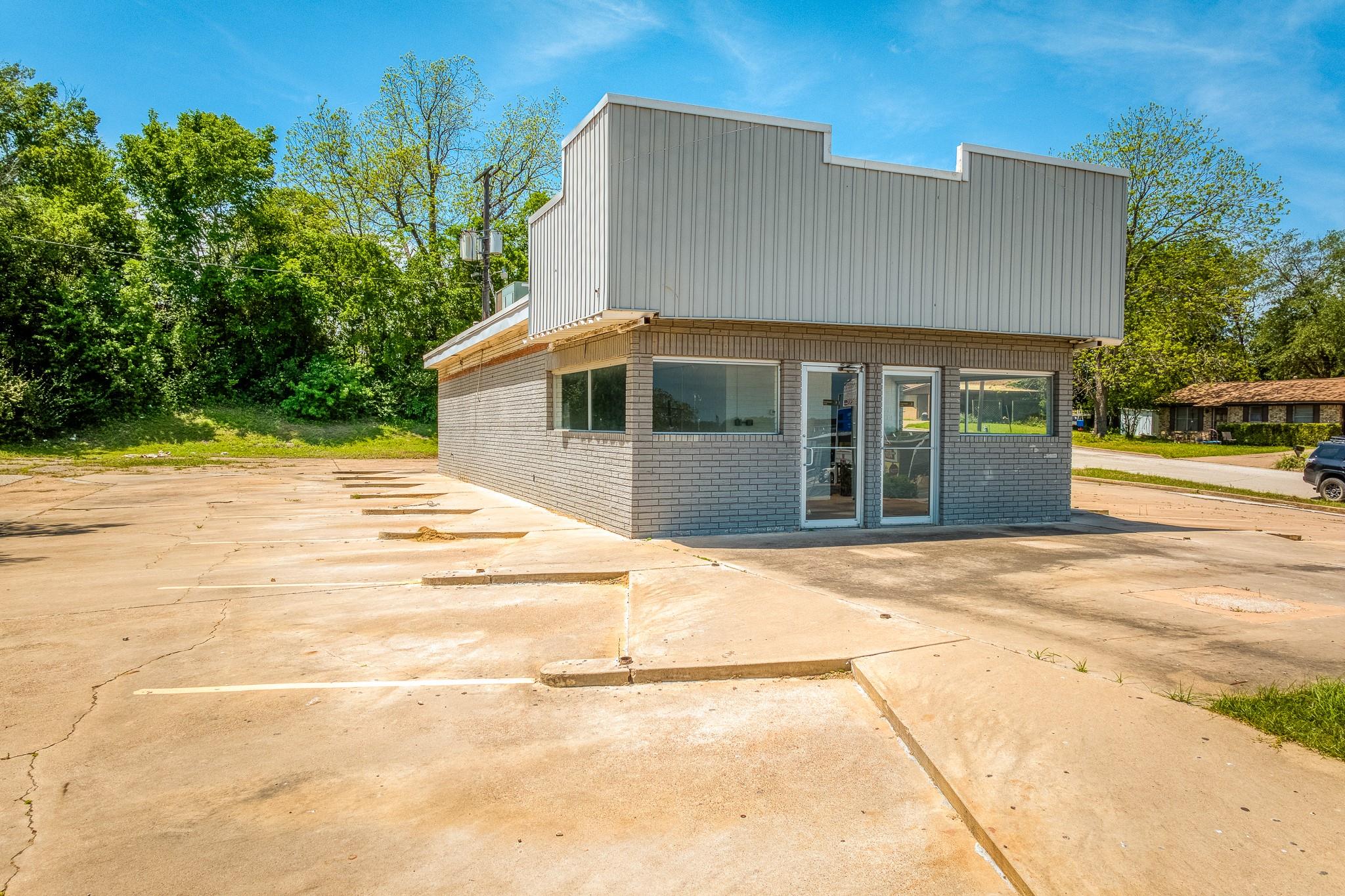 310 State Highway 36 S Highway, Caldwell, TX 77836