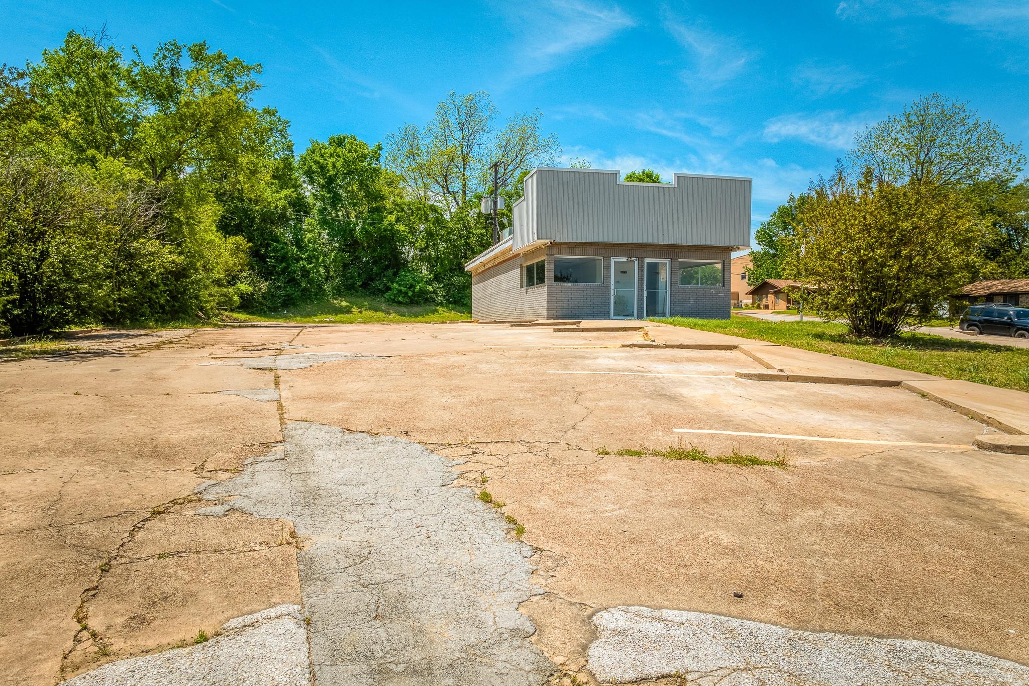 310 State Highway 36 S Highway, Caldwell, TX 77836