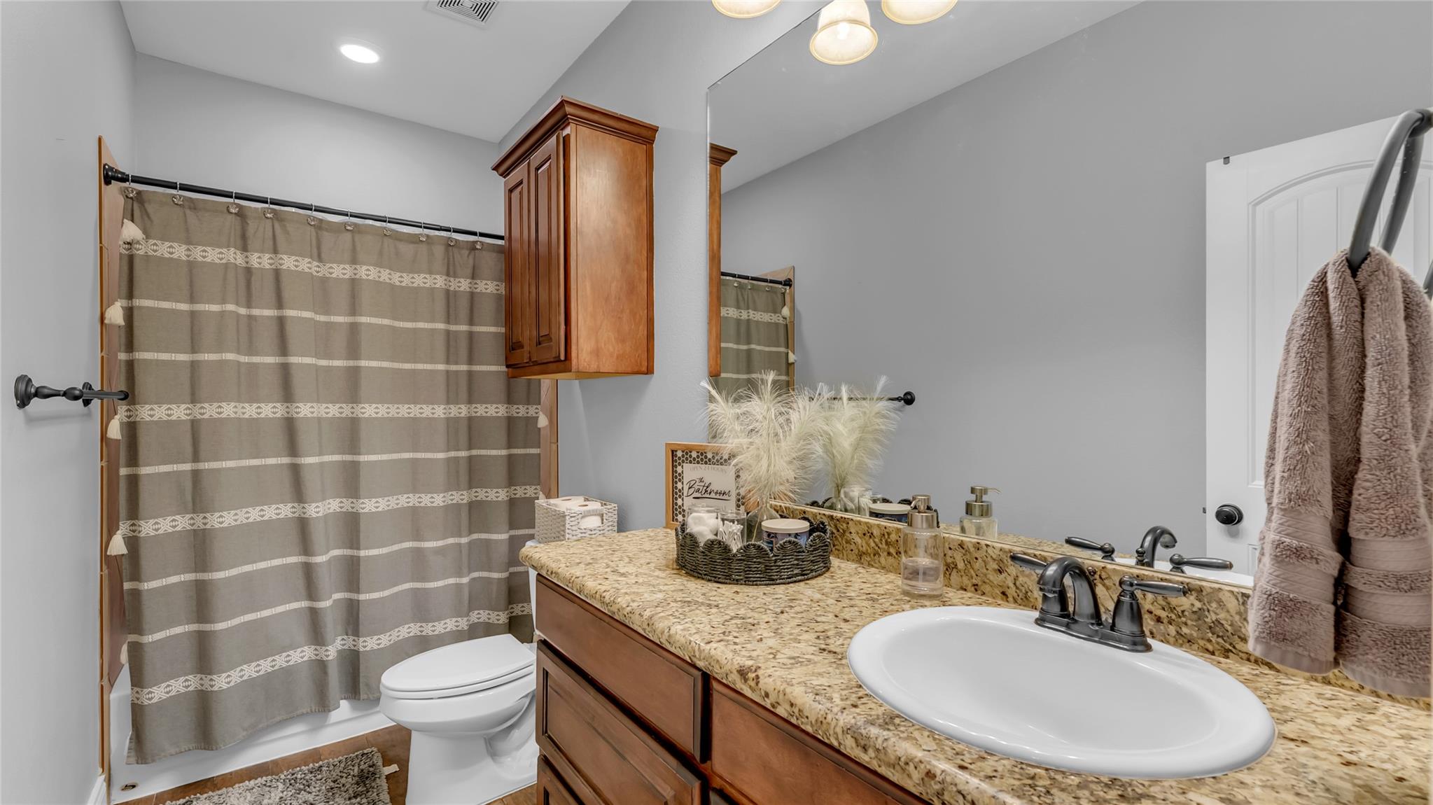 108 Natalies Pt, Burnet, TX 78611