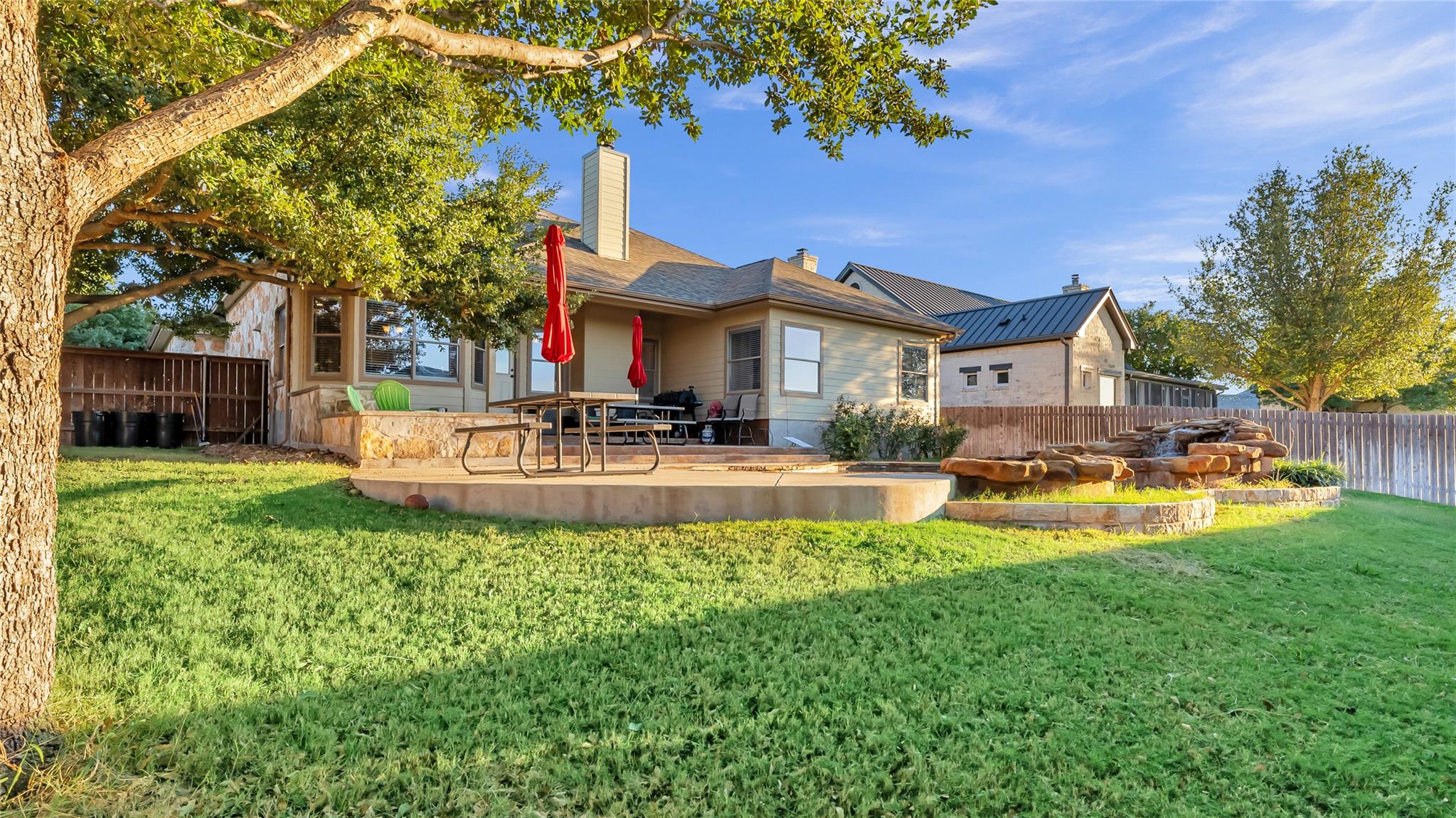 108 Natalies Pt, Burnet, TX 78611