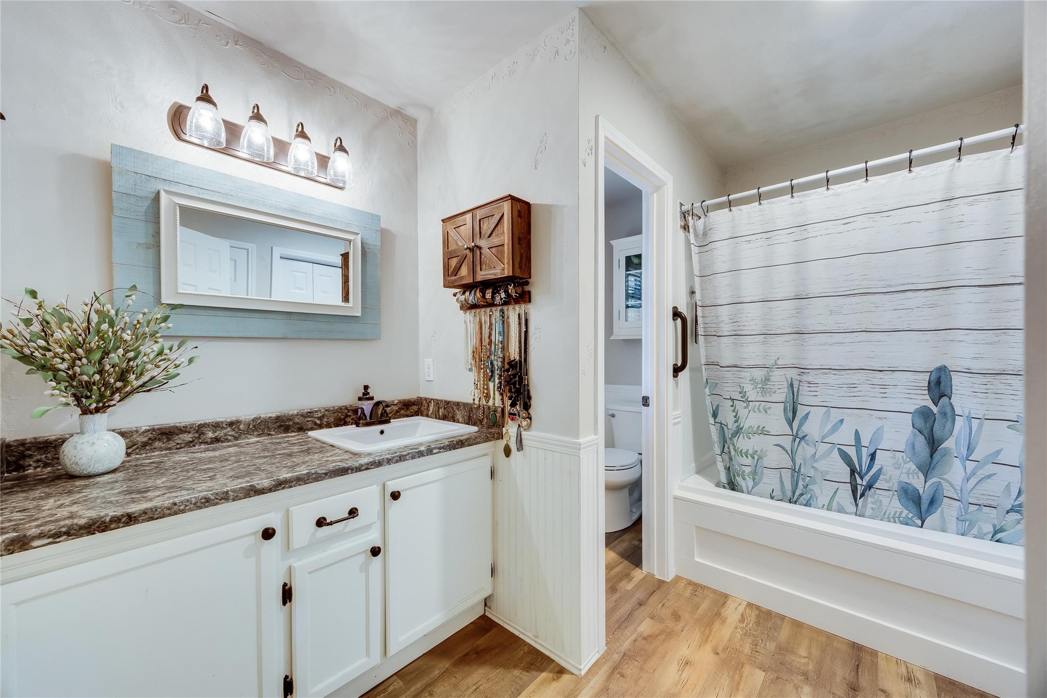 116 Whitetail Ln, Hutto, TX 78634