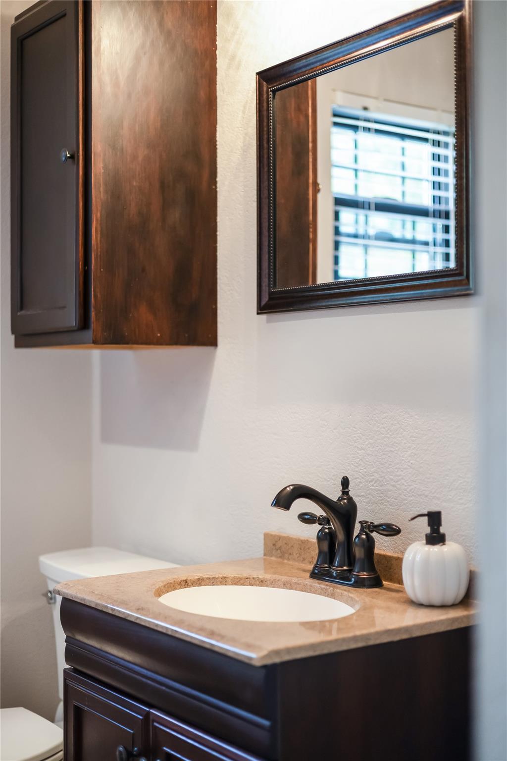 116 Whitetail Ln, Hutto, TX 78634